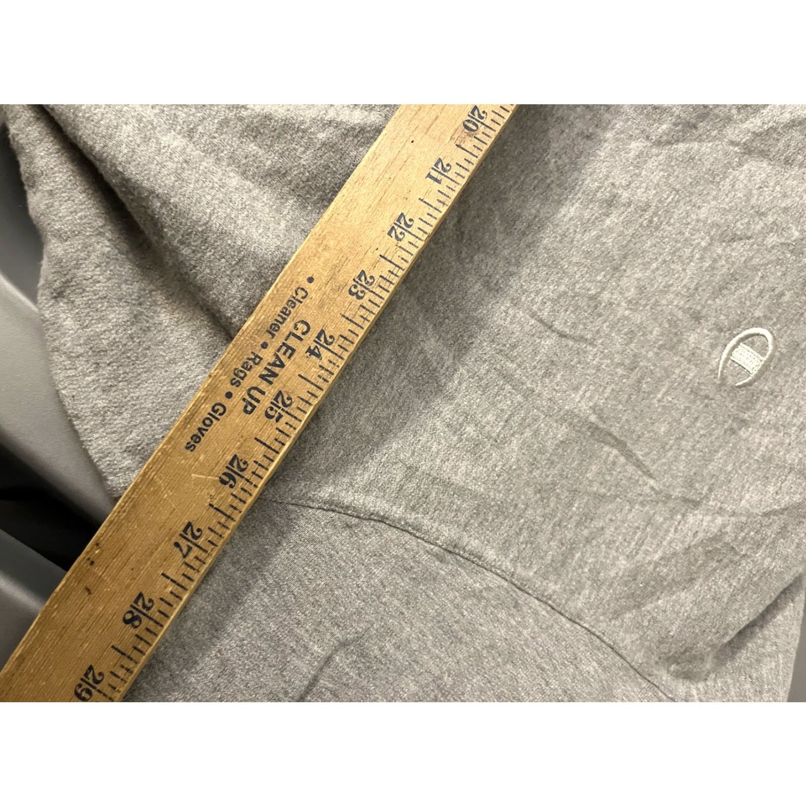 Champion Champion Hoodie Mens 2XL Gray Logo Embroidered Hooded Regular Fit Pullover Sweatshirt Size US XXL / EU 58 / 5 - 5 Thumbnail