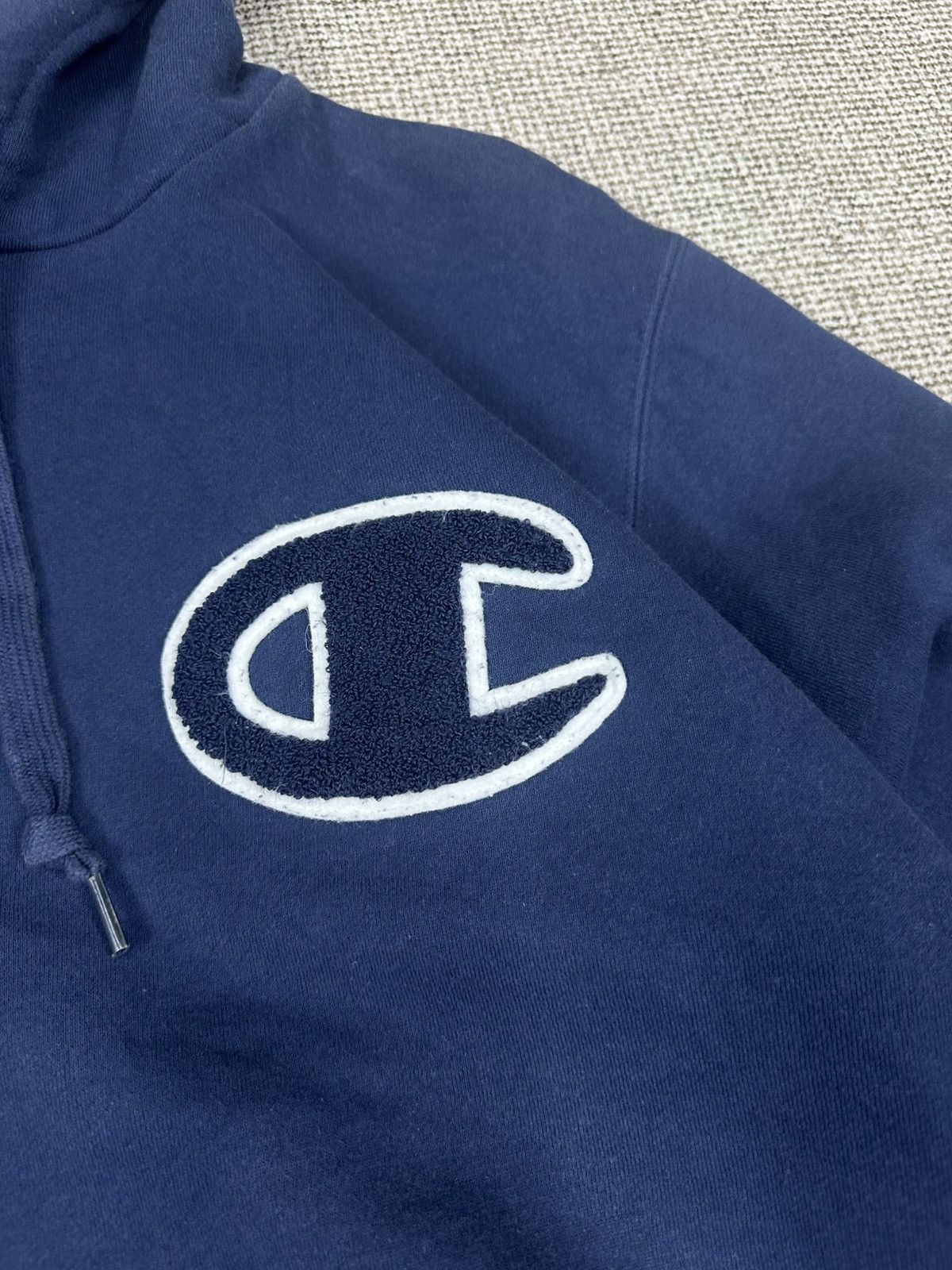 Champion Vintage Champion Big Carpet Logo Sunfaded Hoodie Z300 Size US L / EU 52-54 / 3 - 3 Thumbnail