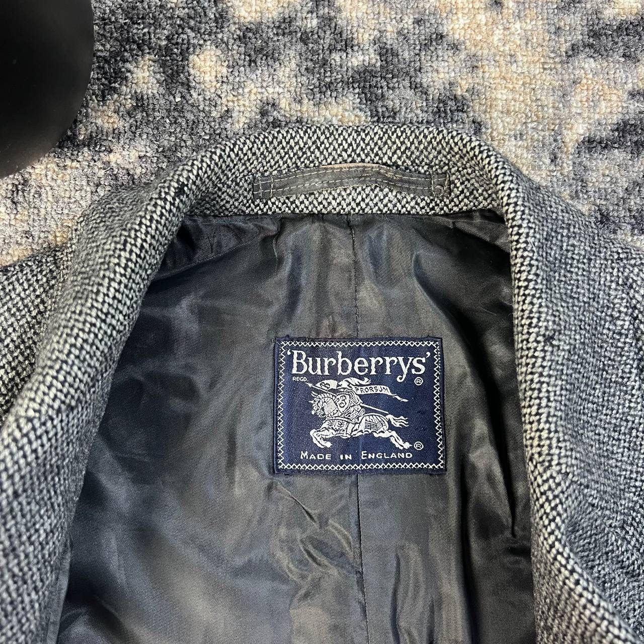 Burberry Burberrys Vintage Y2K Luxury Button Up Lamb Wool Coat Size US L / EU 52-54 / 3 - 6 Thumbnail
