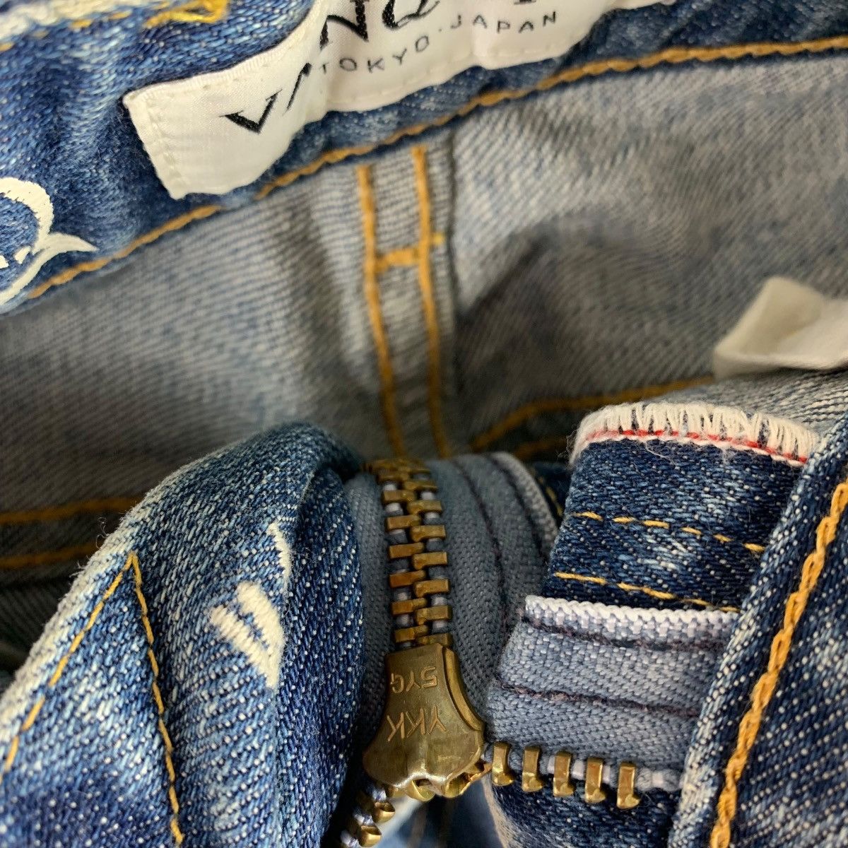 Japanese Brand × Vanquish VANQUISH Distressed patchwork blue jeans Size 32" / US 10 / IT 46 - 16 Thumbnail