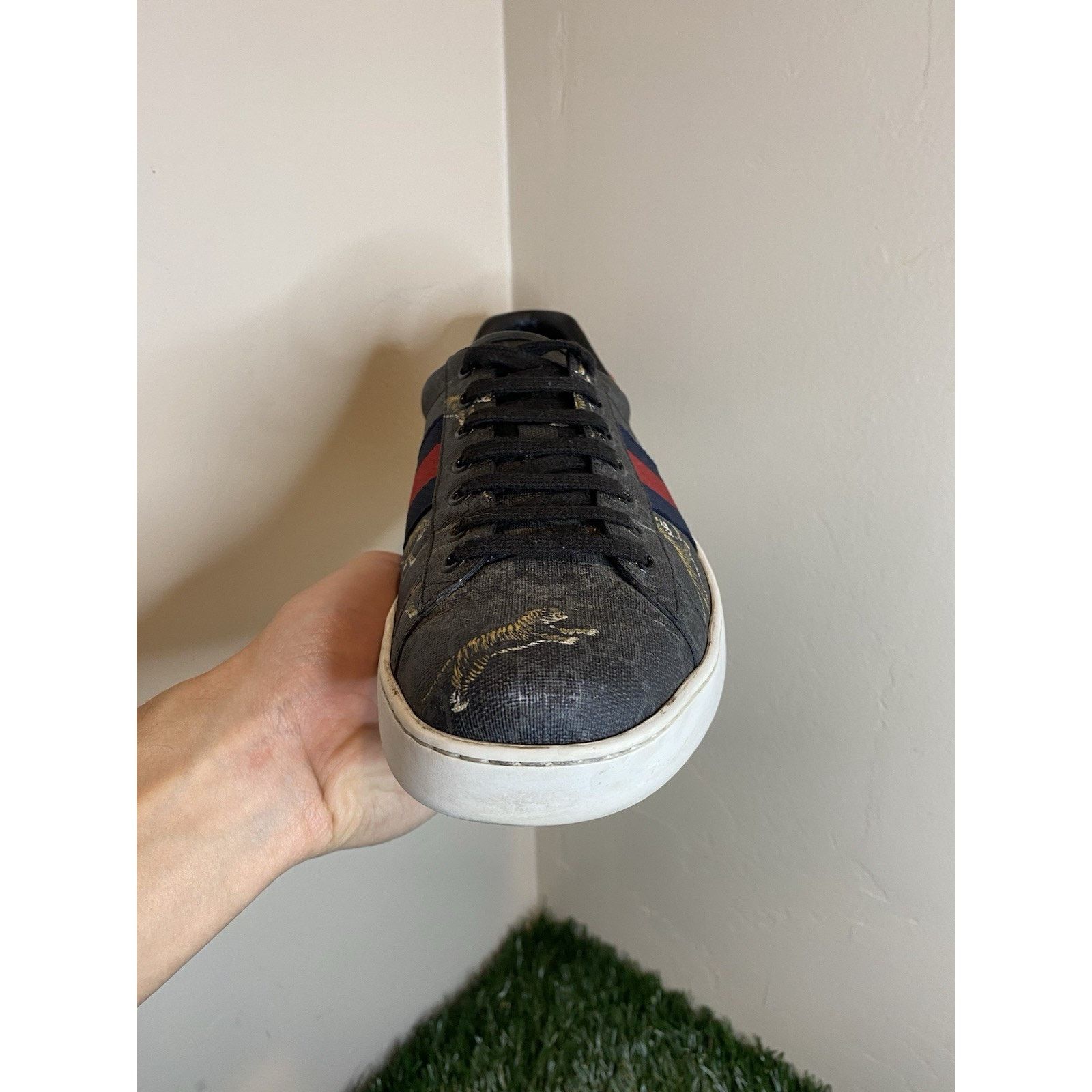 Gucci Gucci Ace “GG Supreme Tigers” | Size 9 Gucci Size US 10 / EU 43 - 11 Thumbnail