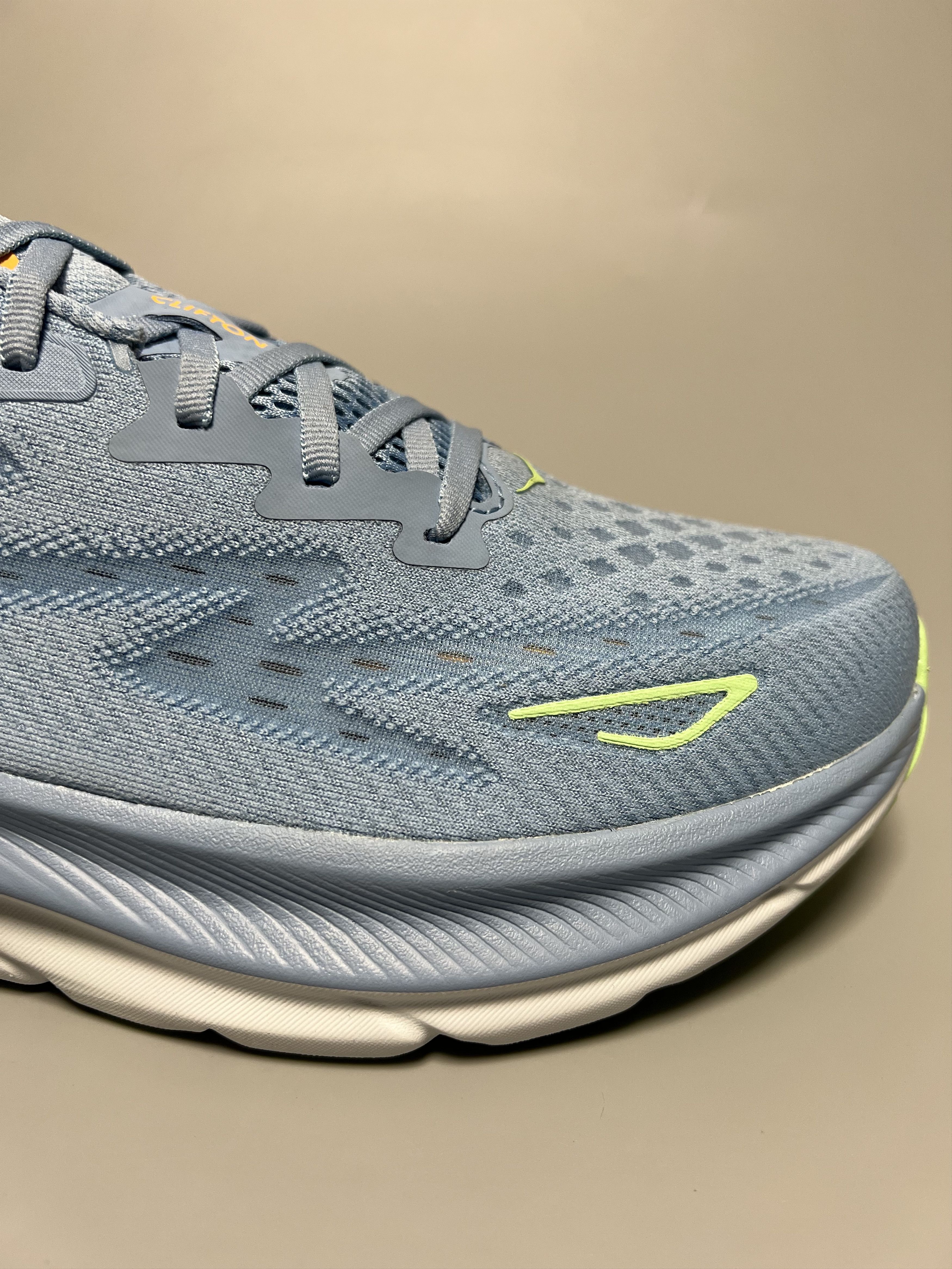 Hoka 9D Hoka One One Clifton 9 Running Shoes Walking Gym Size US 9 / EU 42 - 13 Thumbnail
