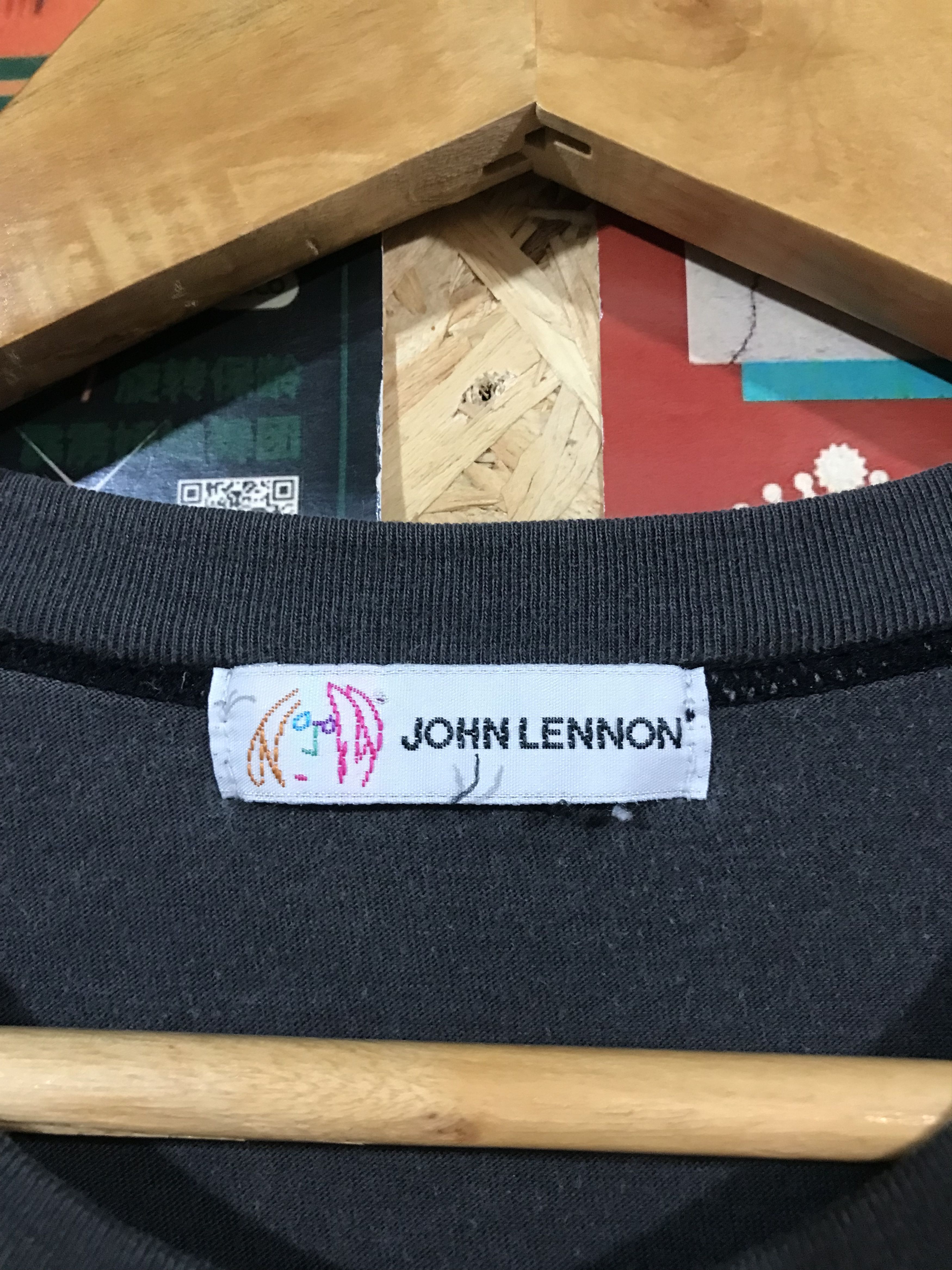 Other VINTAGE JOHN LENNON HOLD ME CLOSE TO YOUR HEART ONE TEE Size US S / EU 44-46 / 1 - 4 Thumbnail