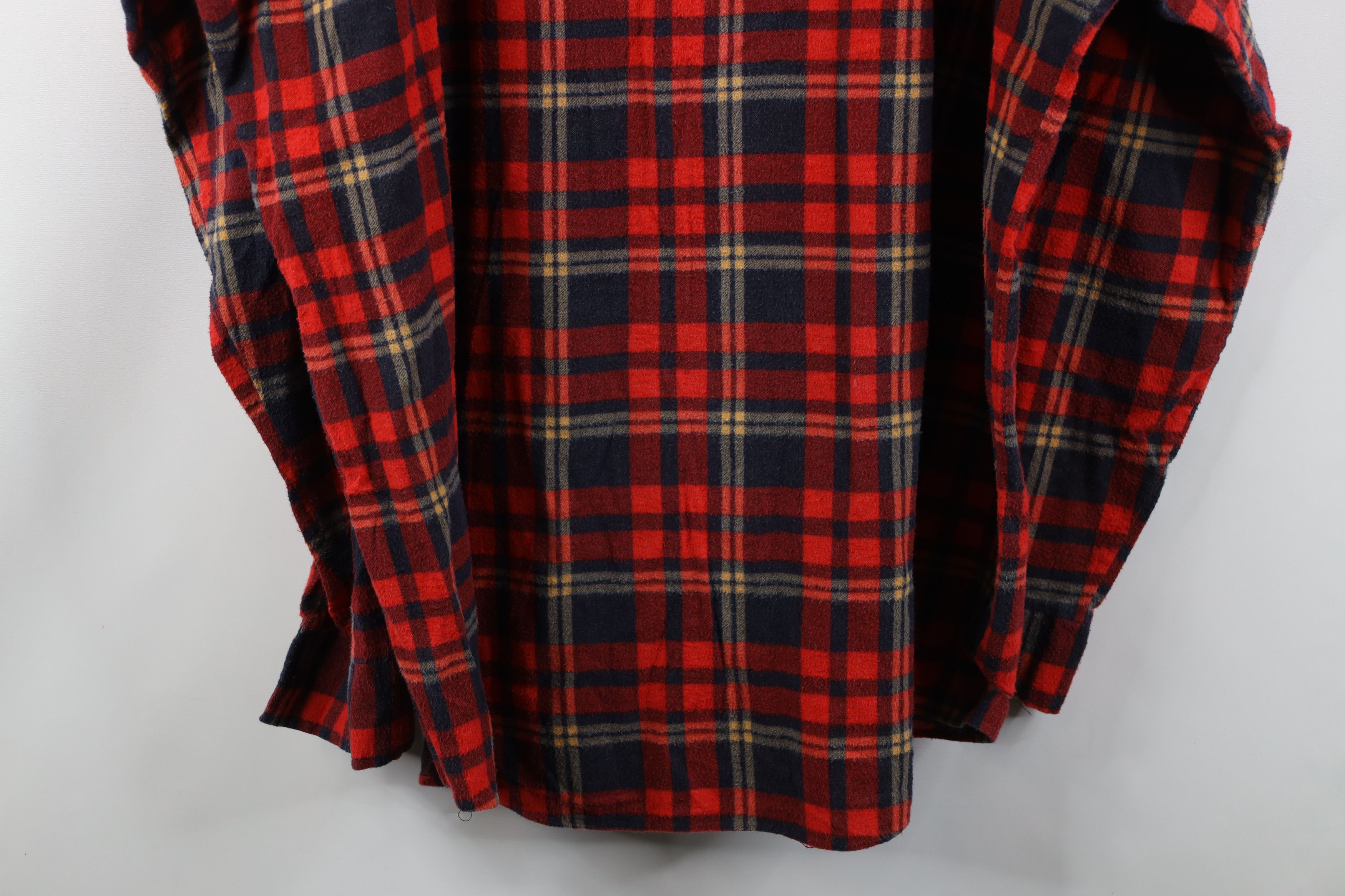 Vintage Vintage 70s Streetwear Collared Button Shirt Red Plaid Size US XXL / EU 58 / 5 - 12 Thumbnail