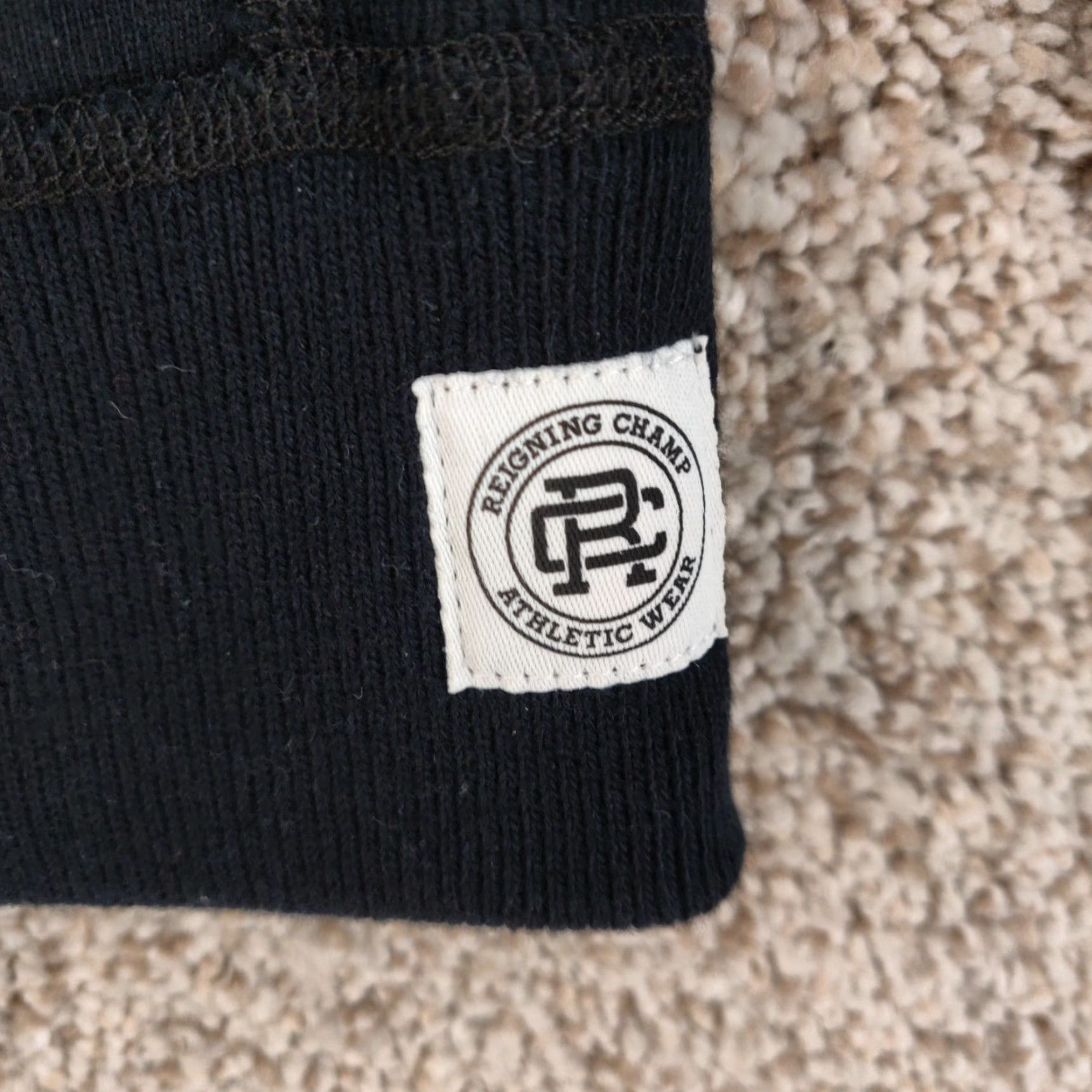 Reigning Champ VINTAGE Reigning Champ Hoodie Mens Small Black Top Dawg Ent Pullover Canada Athletic Size US S / EU 44-46 / 1 - 5 Thumbnail