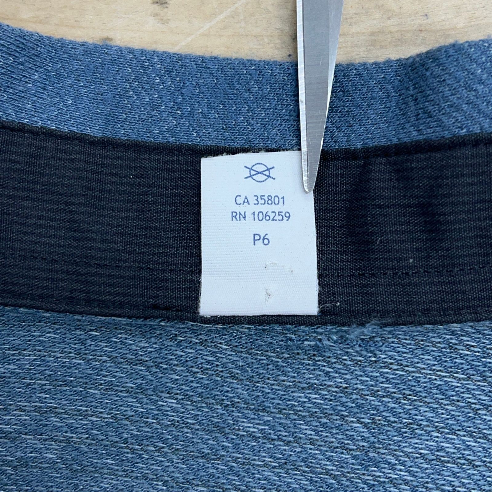 Lululemon Lululemon Mens Size S Evolution Polo Shirt Anti Stink Grey Size US S / EU 44-46 / 1 - 16 Thumbnail