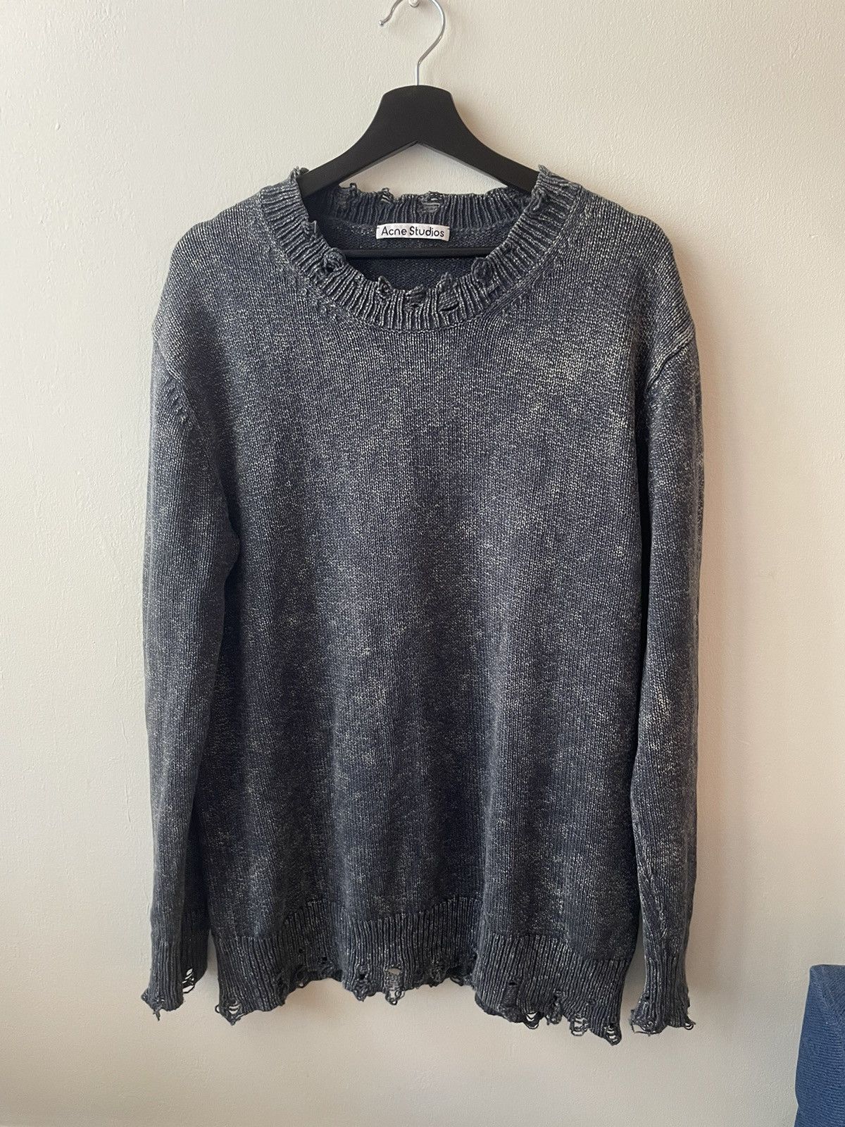 Acne Studios *RARE GRAIL* Acne Studios washed faded sweater distressed Size US L / EU 52-54 / 3 - 2 Thumbnail