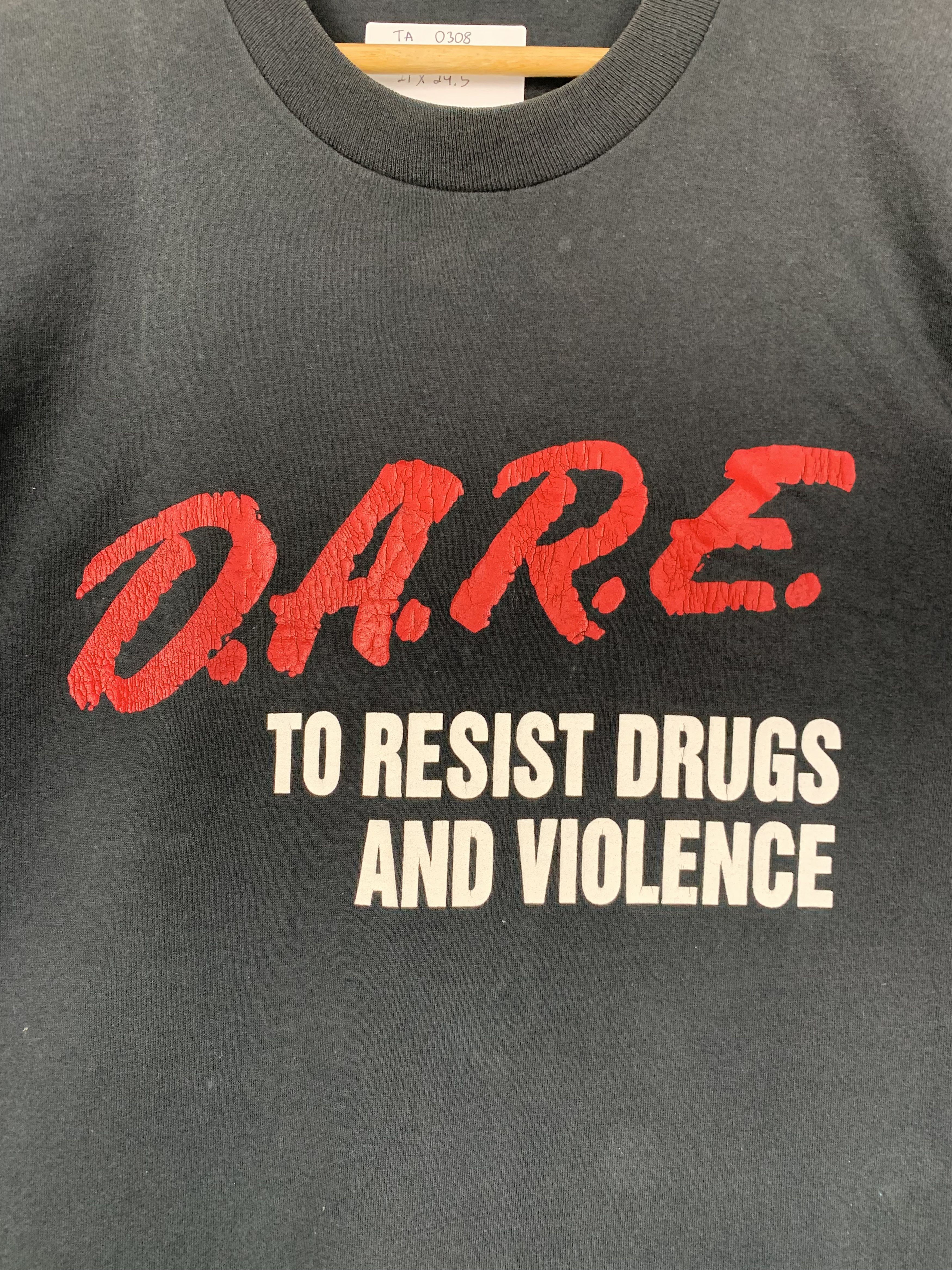 D.A.R.E Vintage D.A.R.E. Big Logo Short Sleeve T Shirt TA0308 Size US M / EU 48-50 / 2 - 5 Thumbnail