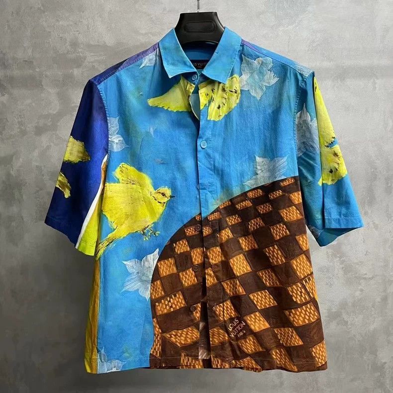 Louis Vuitton LOUIS VUITTON Floral nestling printed casual short-sleeved Size US S / EU 44-46 / 1 - 1 Thumbnail