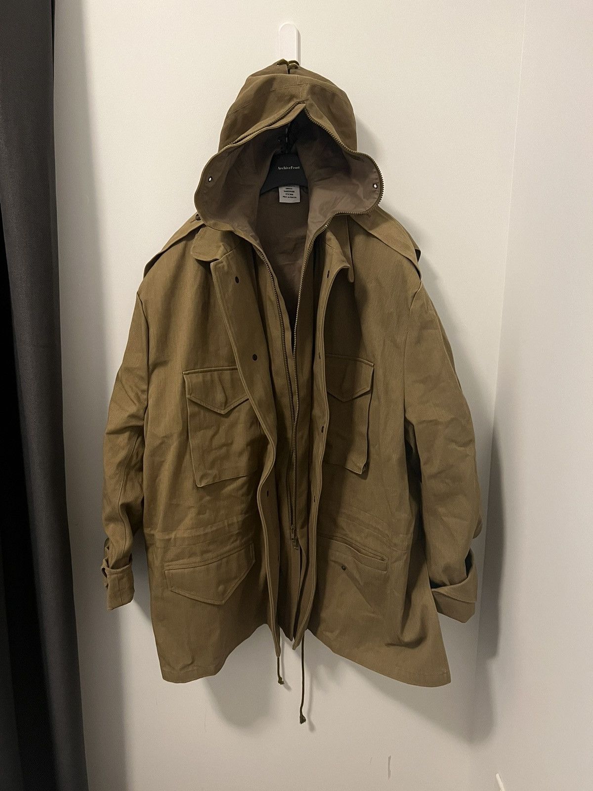 Vetements Vetements 19SS Kaki Gimp Suit Mask Parka Size US S / EU 44-46 / 1 - 2 Thumbnail