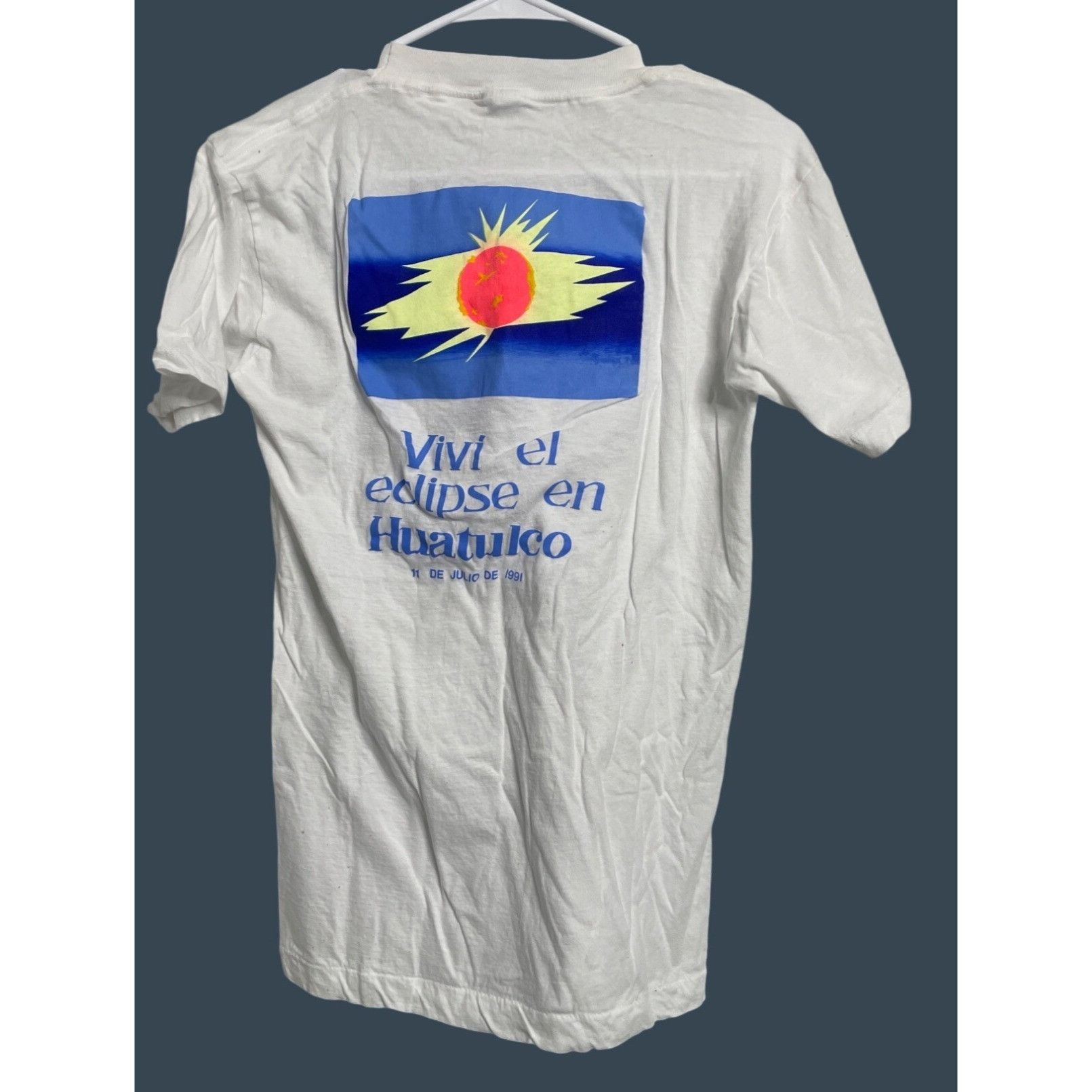 Other RARE Vintage 1991 Solar Eclipse Sheraton Huatulco Resort La Size US L / EU 52-54 / 3 - 1 Thumbnail