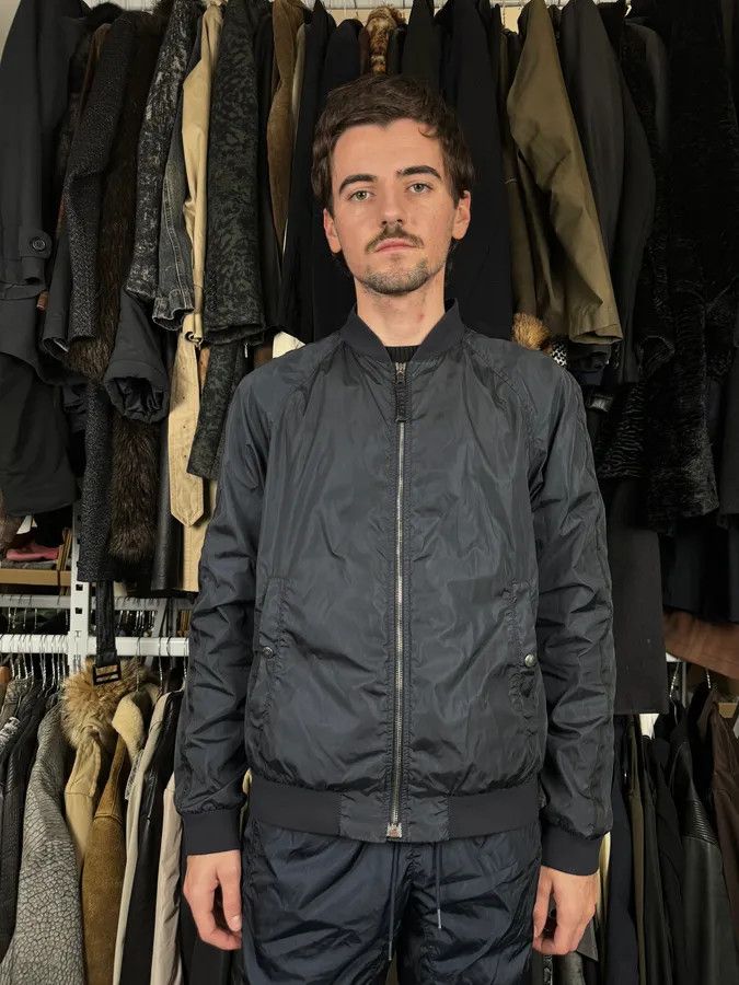 Prada 2000s Prada Nylon Navy Bomber Jacket Size US M / EU 48-50 / 2 - 2 Thumbnail