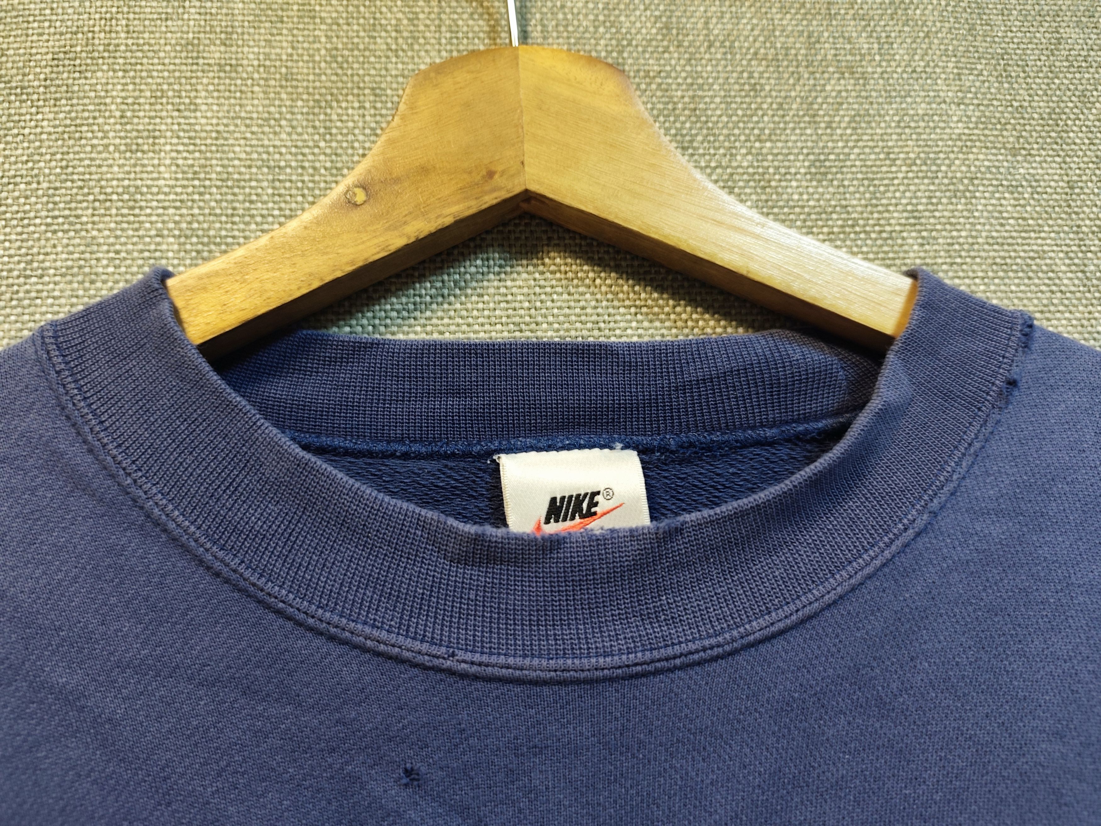 Nike Vintage 90s Sweatshirt Nike Spell Out Size US M / EU 48-50 / 2 - 4 Thumbnail