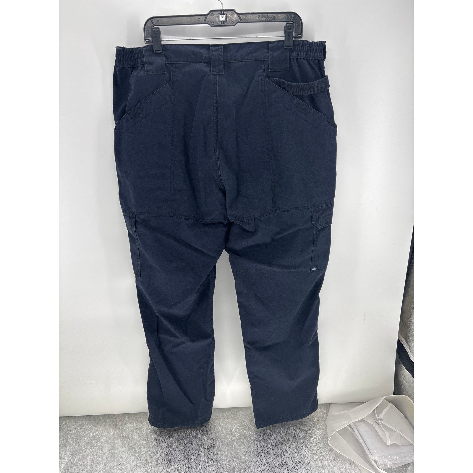5.11 Men's 5.11 Navy Tactical EMS pants 40WX32L Size US 40 / EU 56 - 2 Thumbnail