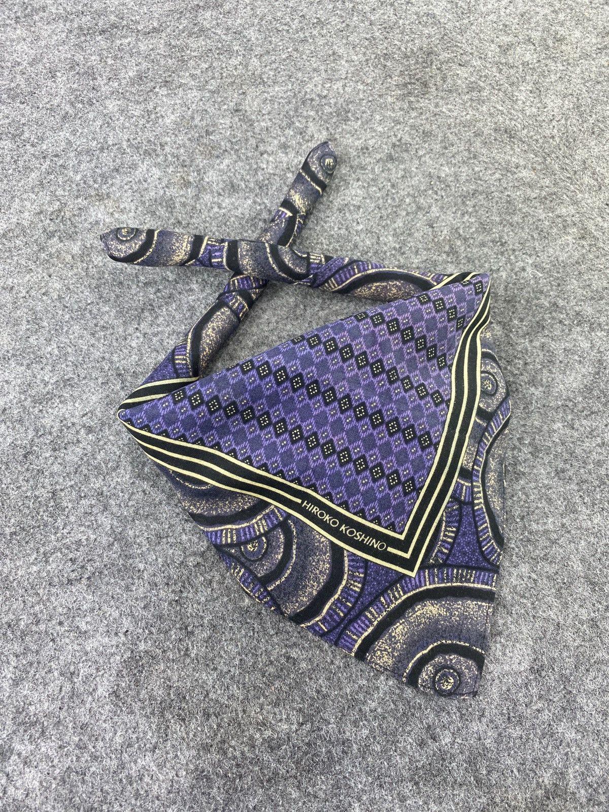 Hiroko Koshino Handkerchief / Bandana / Neckerchief-B104