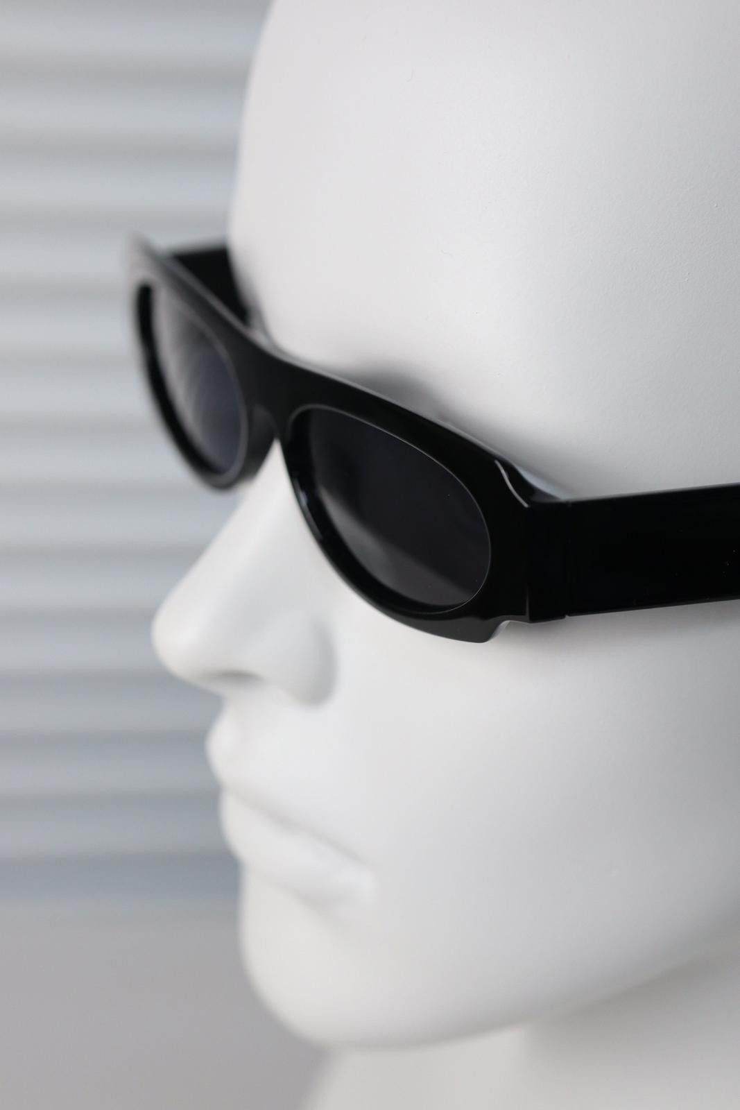 Japanese Brand Rare Vtg Y2k Avant Garde Square Black Sunglasses Unisex OS Size ONE SIZE - 7 Thumbnail