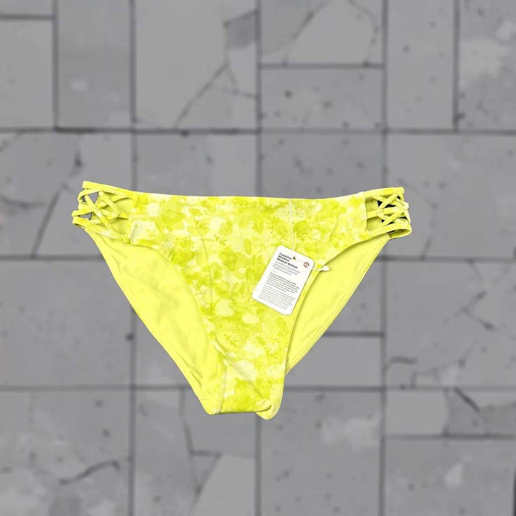 Lululemon Lululemon Bikini Bottom Womens 6 Coastline Mid Rise Medium Yellow Floral NWT Swimsuit Bottoms UV Protection Quick Dry Size 28" / US 6 / IT 42 - 1 Thumbnail