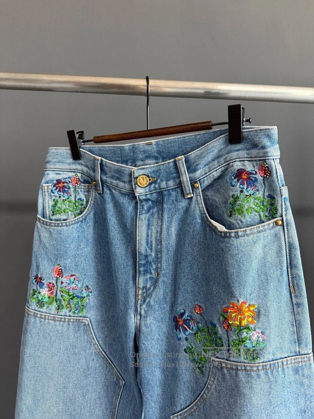Other Louis Vuitton Floral Embroidery Jeans. Size 28" / US 6 / IT 42 - 4 Thumbnail