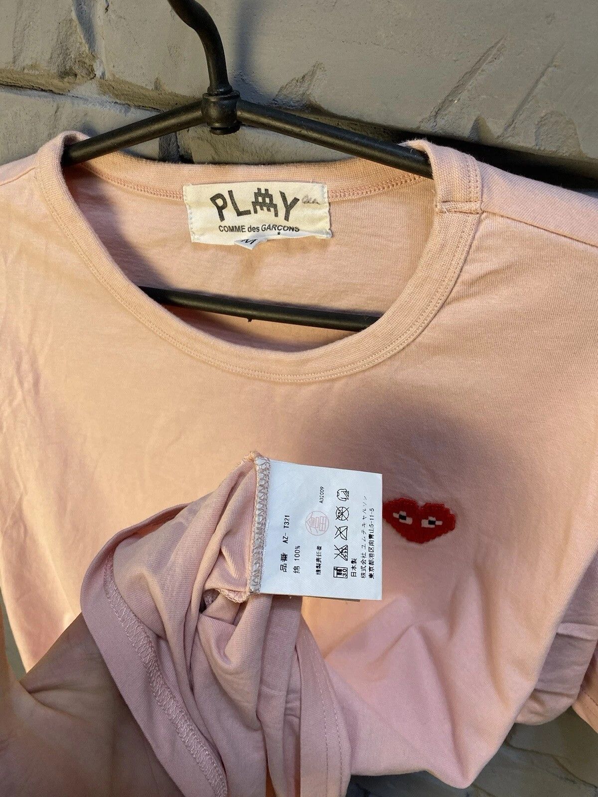 Comme des Garcons Comme de Garcons pixel logo crew neck Pink T-shirt Sz M Size US M / EU 48-50 / 2 - 4 Thumbnail