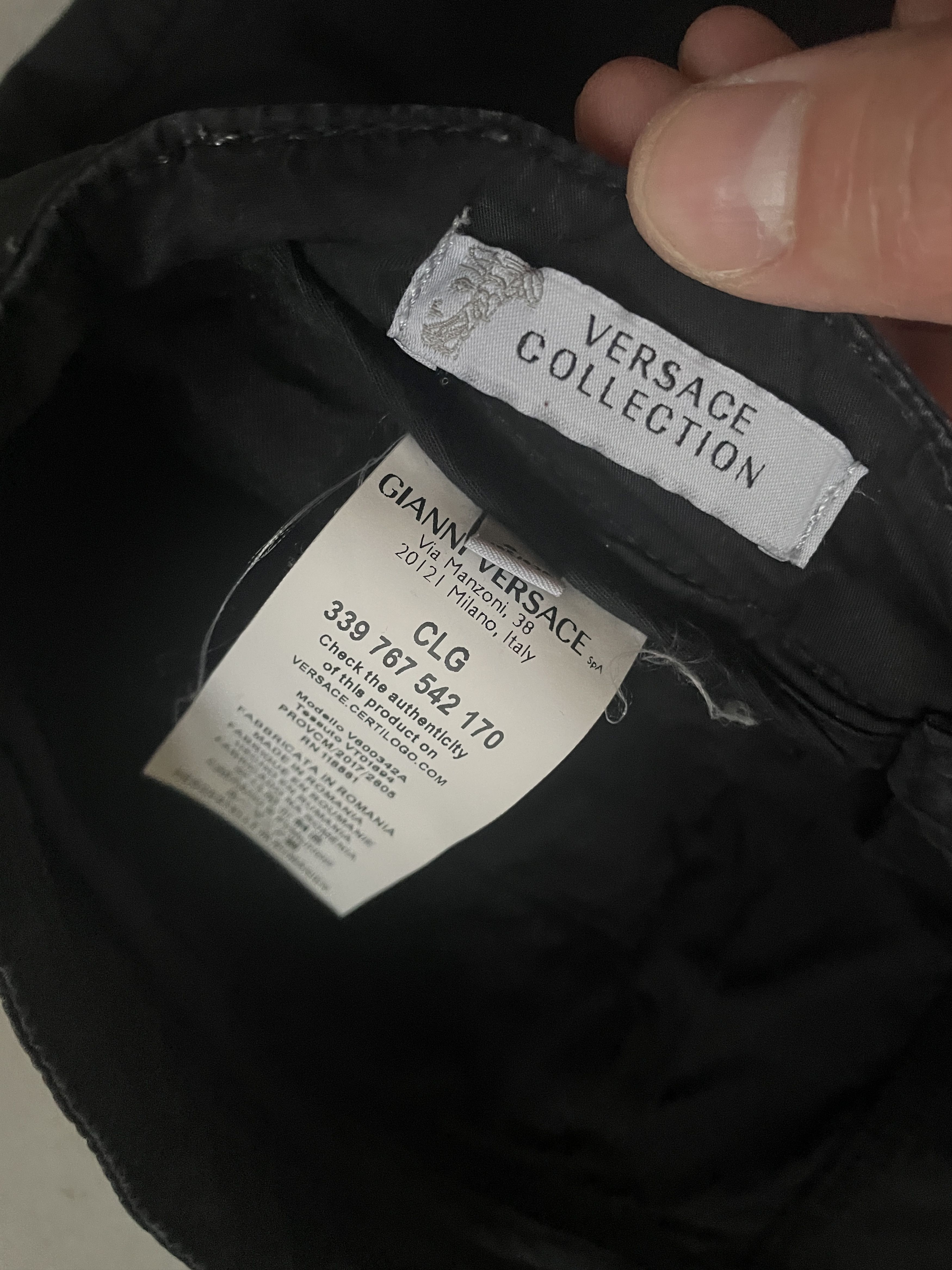 Versace GIANNI VERSACE COLLECTION BLACK LIGHT CHINO PANTS Size US 36 / EU 52 - 4 Thumbnail