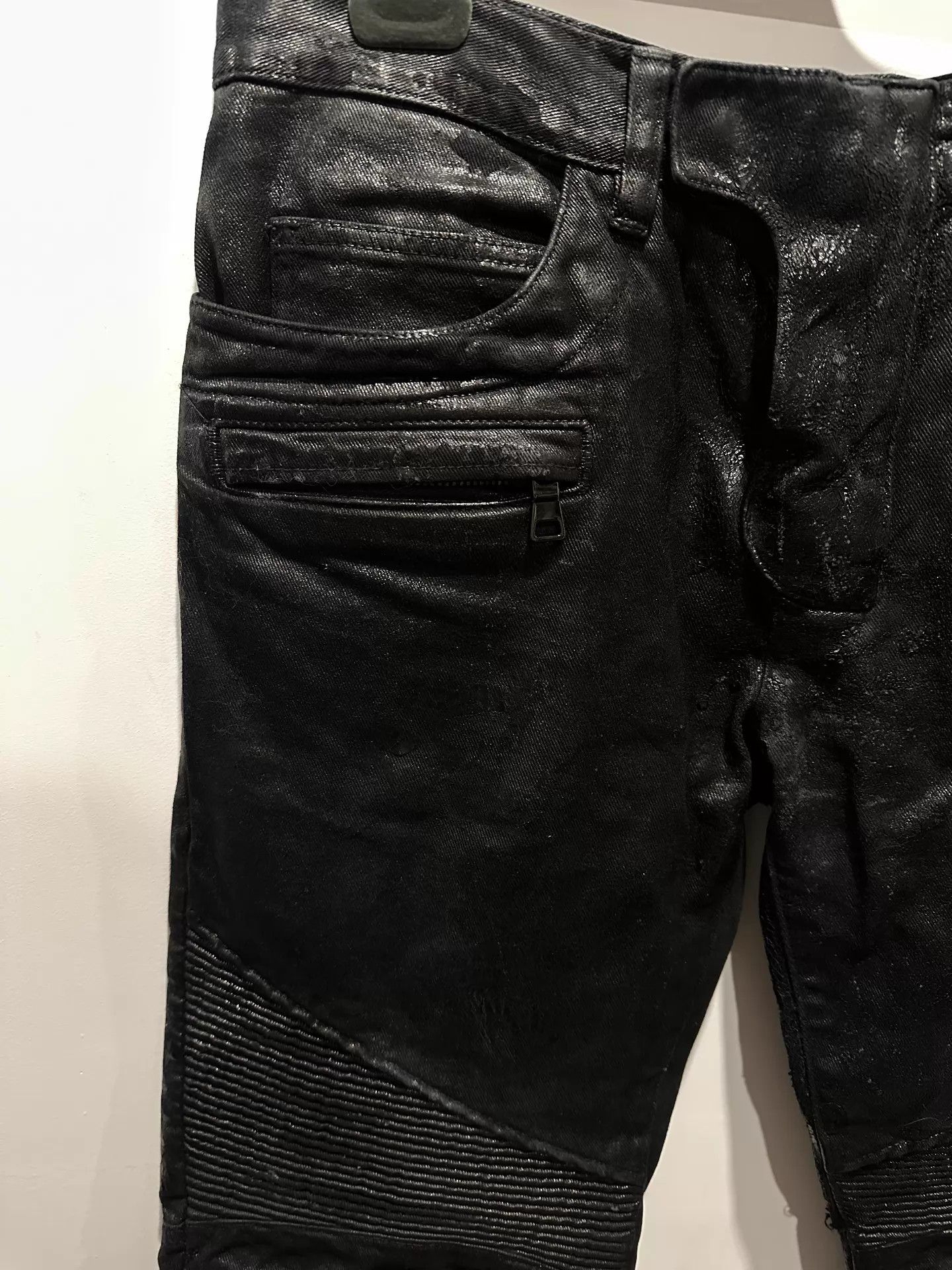 Balmain Balmain 2017 Coated Distressed Japan-Made Jeans Size US 30 / EU 46 - 3 Thumbnail
