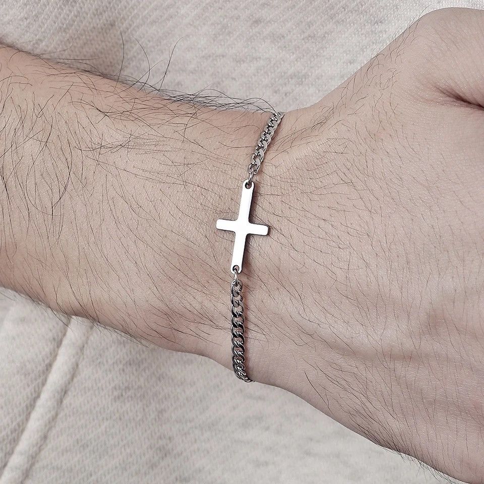 Jewelry × Vintage Bracelet Stainless Steel Chain Link Heart Cross Braclete Size ONE SIZE - 1 Thumbnail
