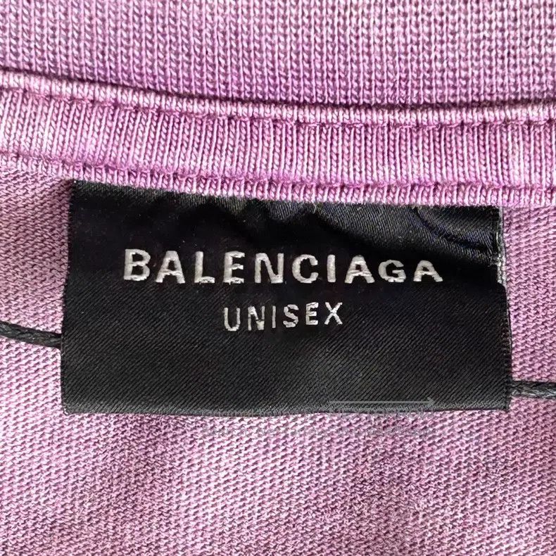 Balenciaga Balenciaga Sun Bleached Cracked Coke Logo Printed Short Sl Size US S / EU 44-46 / 1 - 3 Thumbnail