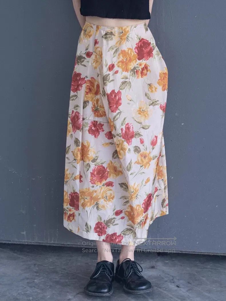 Comme des Garcons Comme Des Garcons size S Deformed floral half-skirt Size 23" - 2 Thumbnail