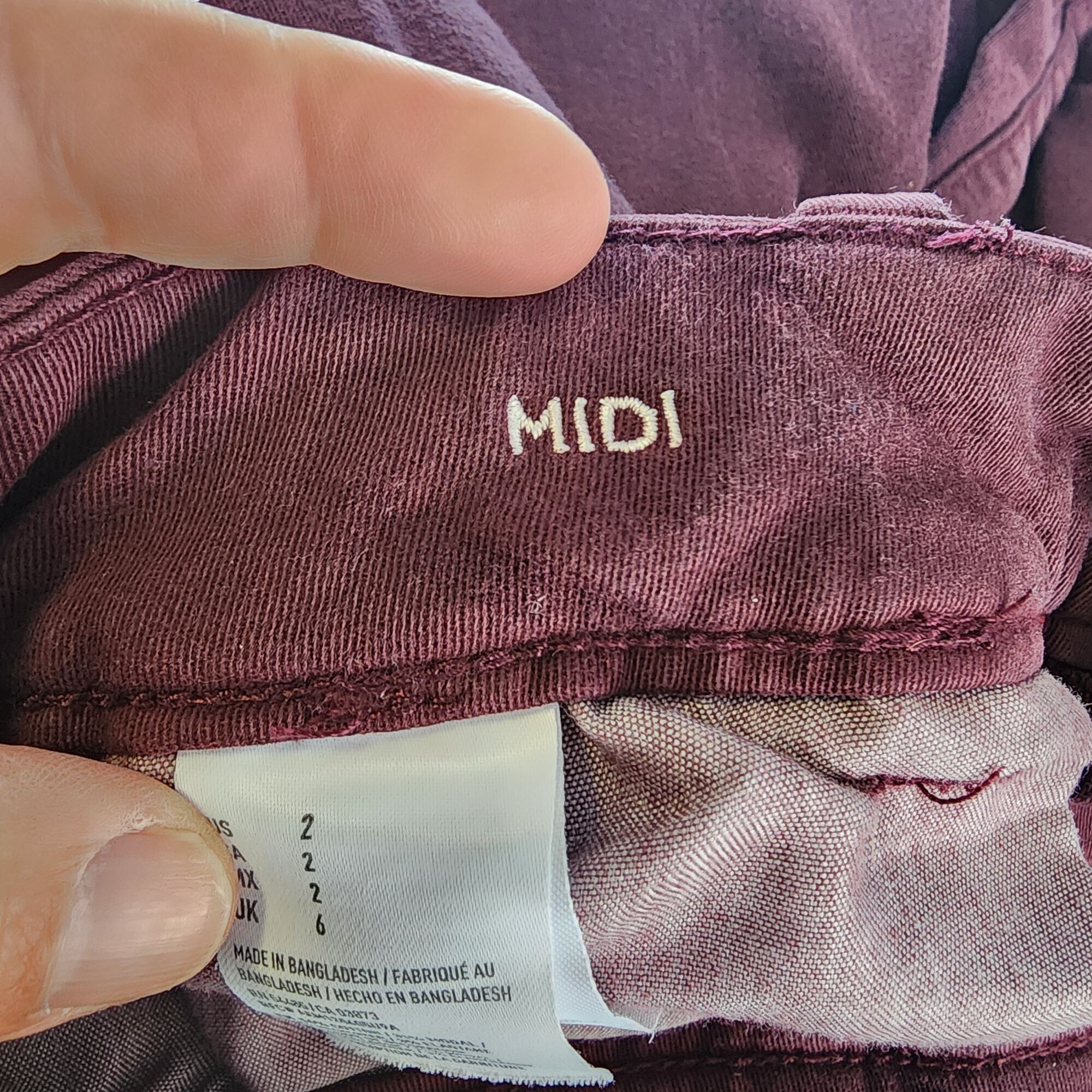 American Eagle Outfitters American Eagle Outfitters Womens Purple Midi Shorts Size 2 Size 26" / US 2 / IT 38 - 4 Thumbnail
