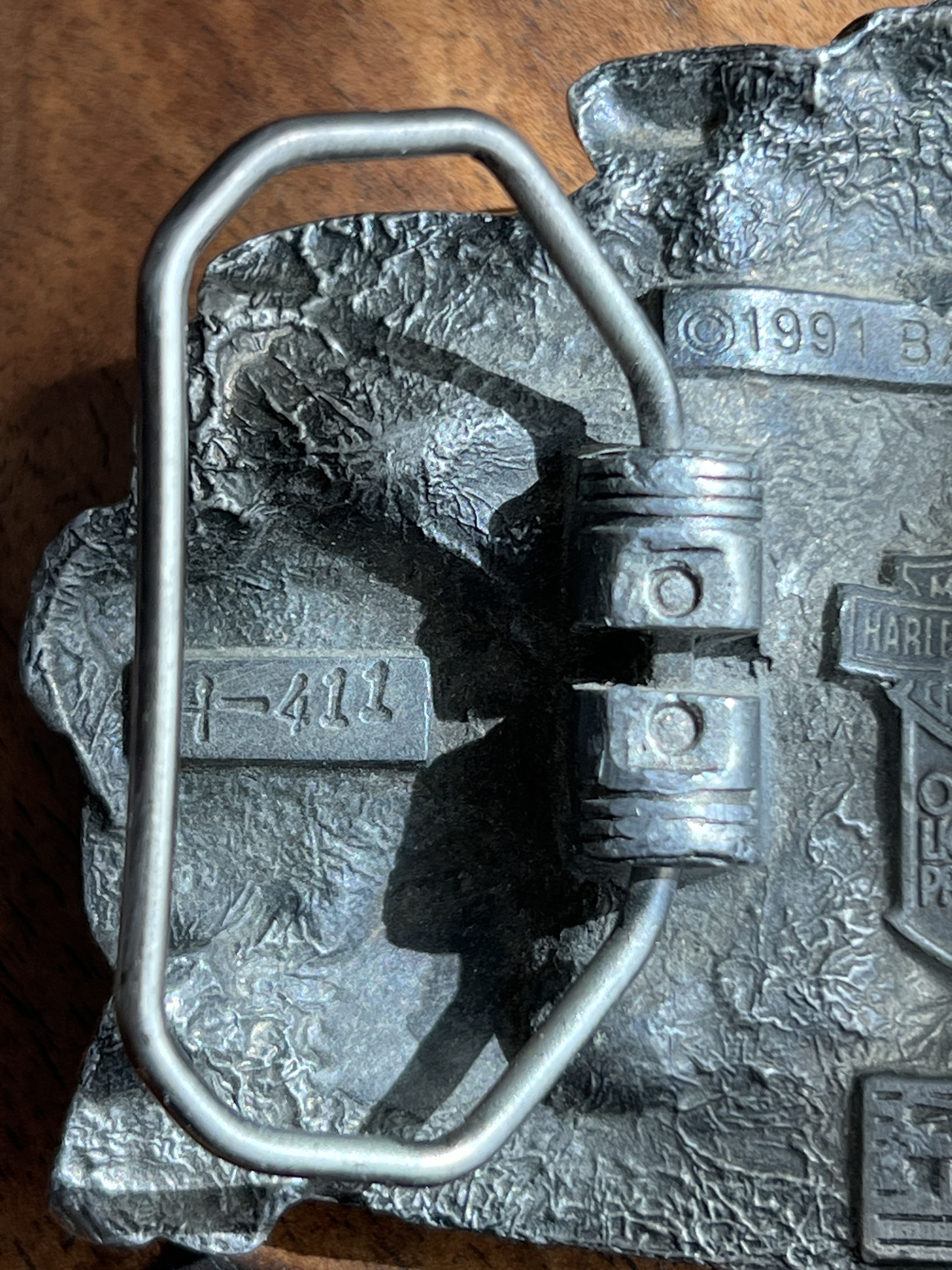 Harley Davidson Rare! 1991 vintage USA Harley Davidson Hog Toys belt buckle Size ONE SIZE - 7 Thumbnail
