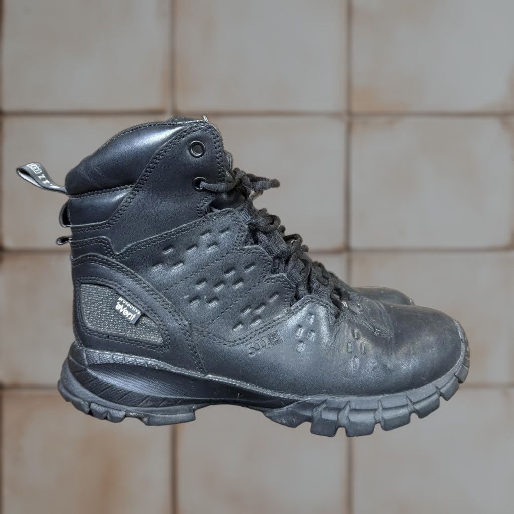 Vintage 5.11 XPRT 3.0 Waterproof 6" Boots Size 9 USM Black Tactical Military Hiking Boot Men Mens Boots Black 5.11 Tactical Size US 9 / EU 42 - 1 Thumbnail