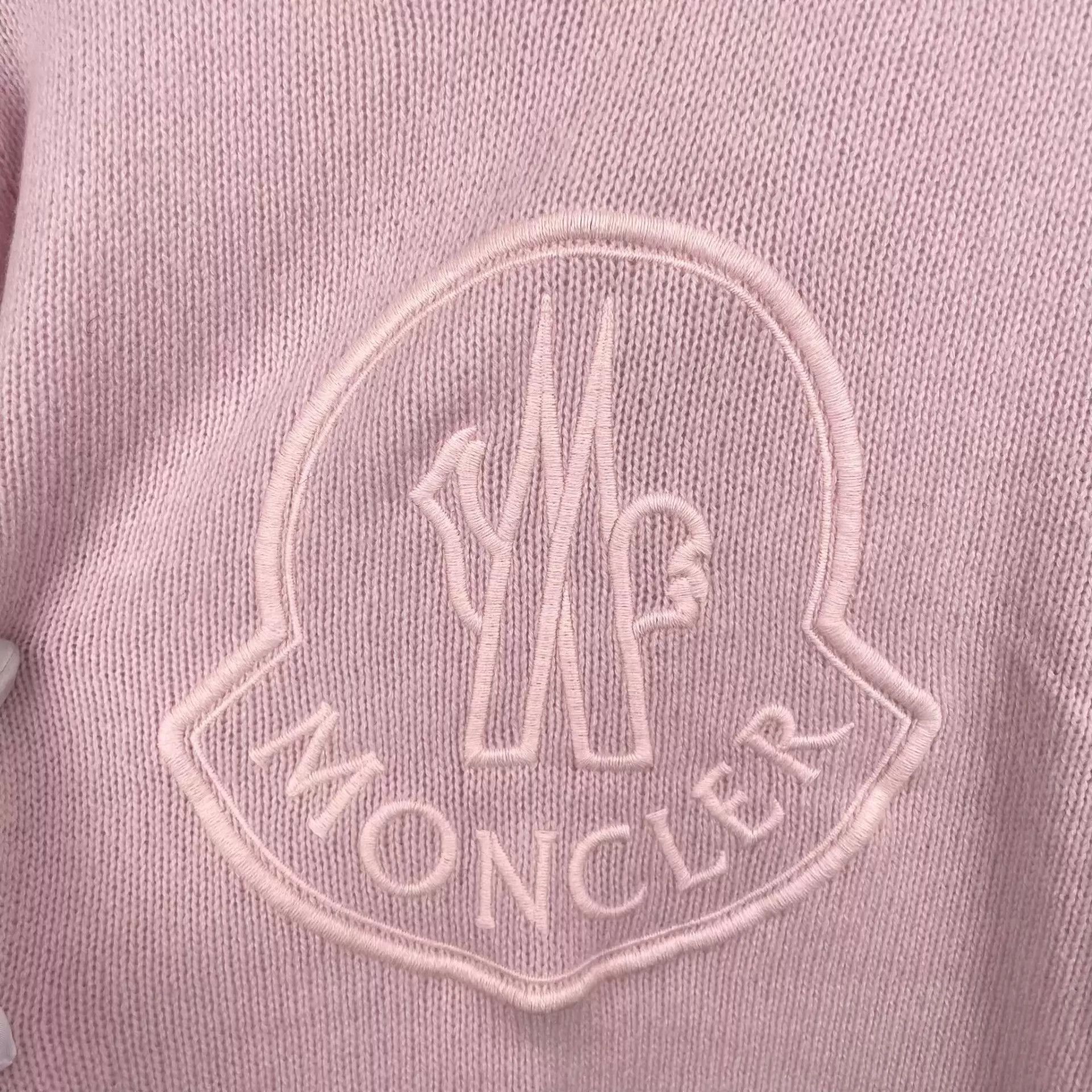 Moncler Moncler knit sweater M size Size M / US 6-8 / IT 42-44 - 9 Thumbnail