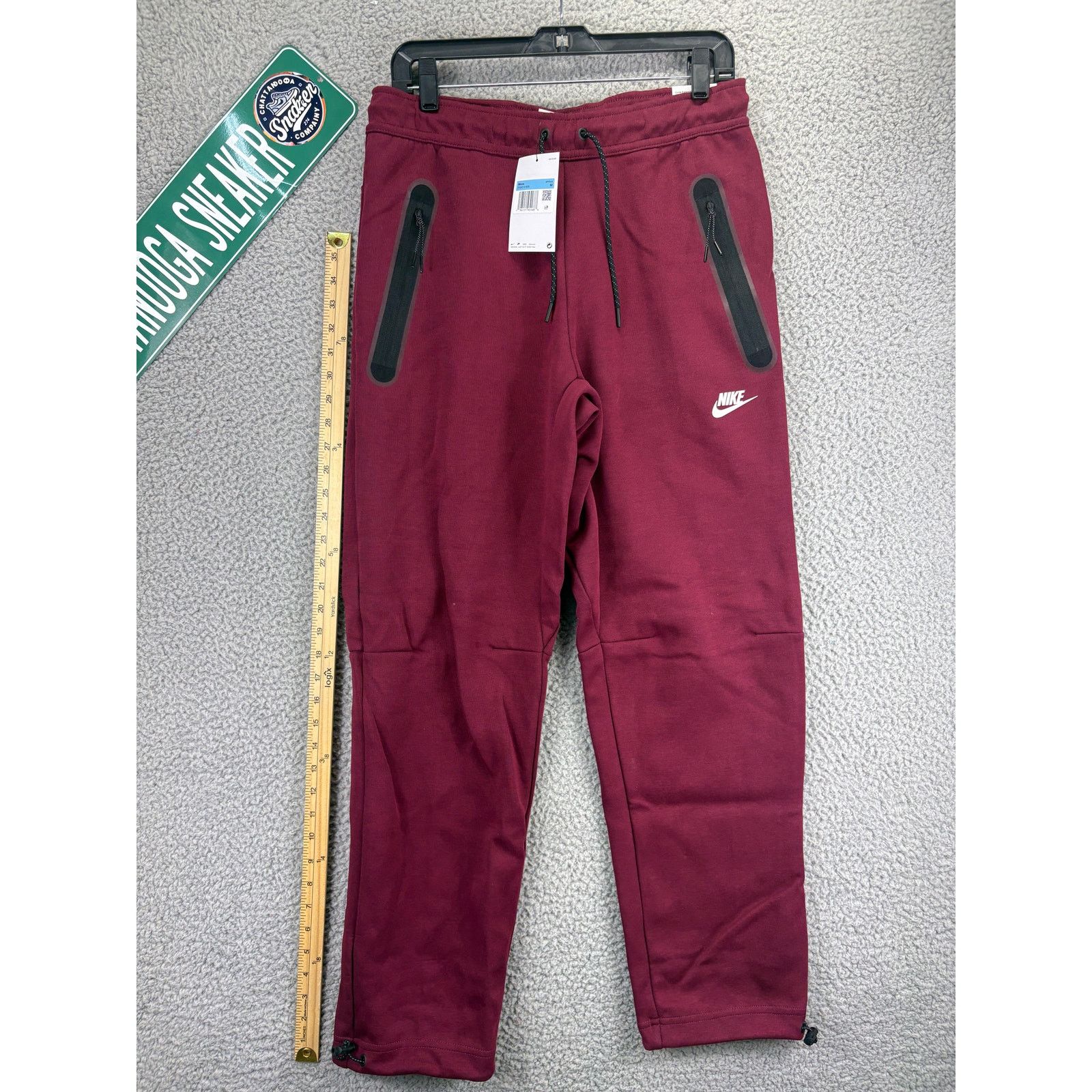 Nike Nike Tech Fleece Pants Sweatpants Mens Medium Beeet Purple M Size US 30 / EU 46 - 1 Thumbnail