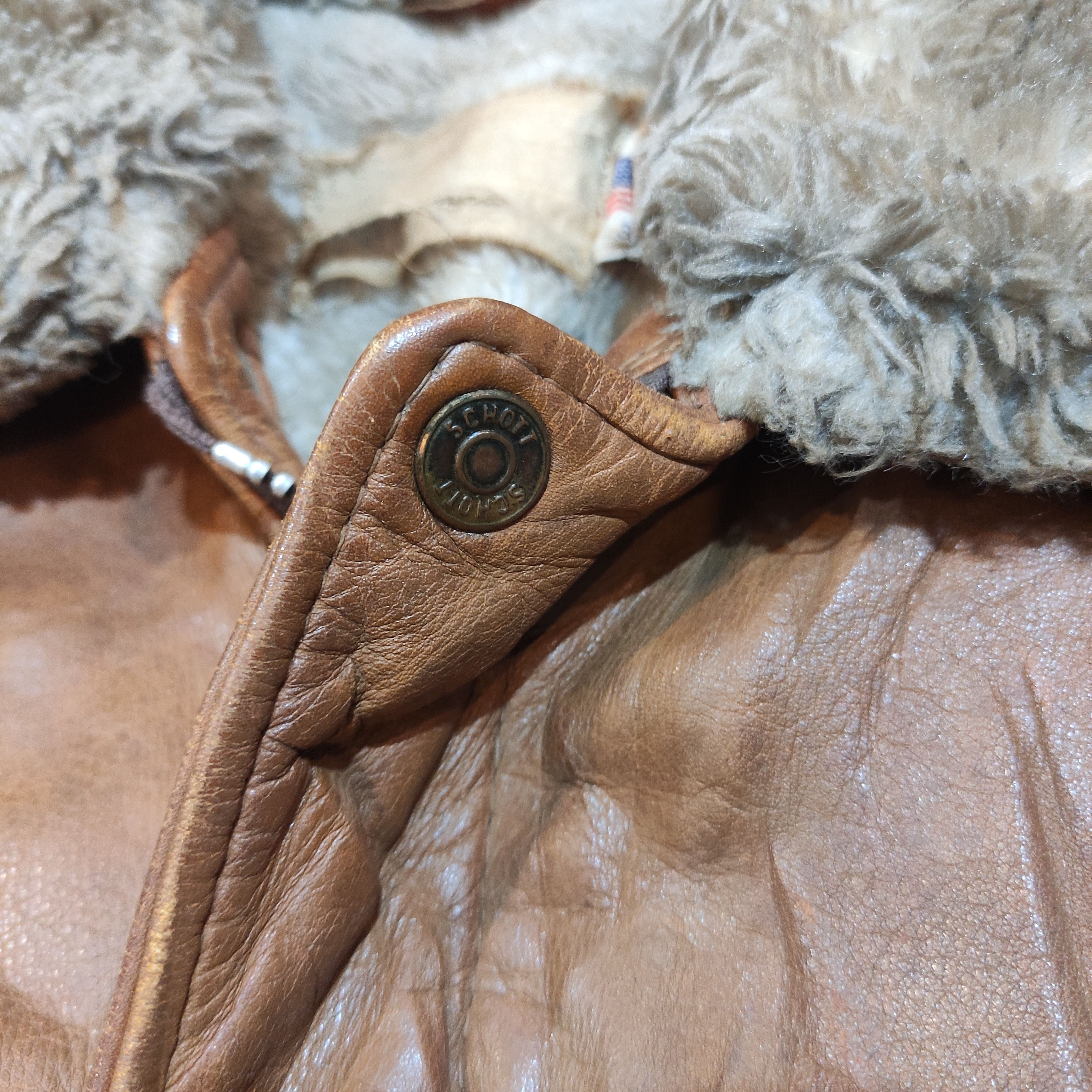 Schott Vintage Schott Leather Bomber 80s Size US M / EU 48-50 / 2 - 12 Thumbnail