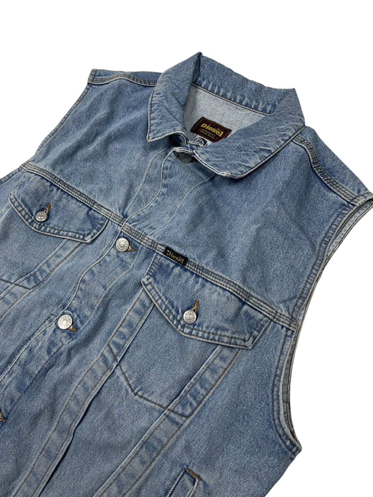 Diesel × Vintage Vintage Diesel Denim Vest Made in Italy y2k Size US M / EU 48-50 / 2 - 4 Thumbnail