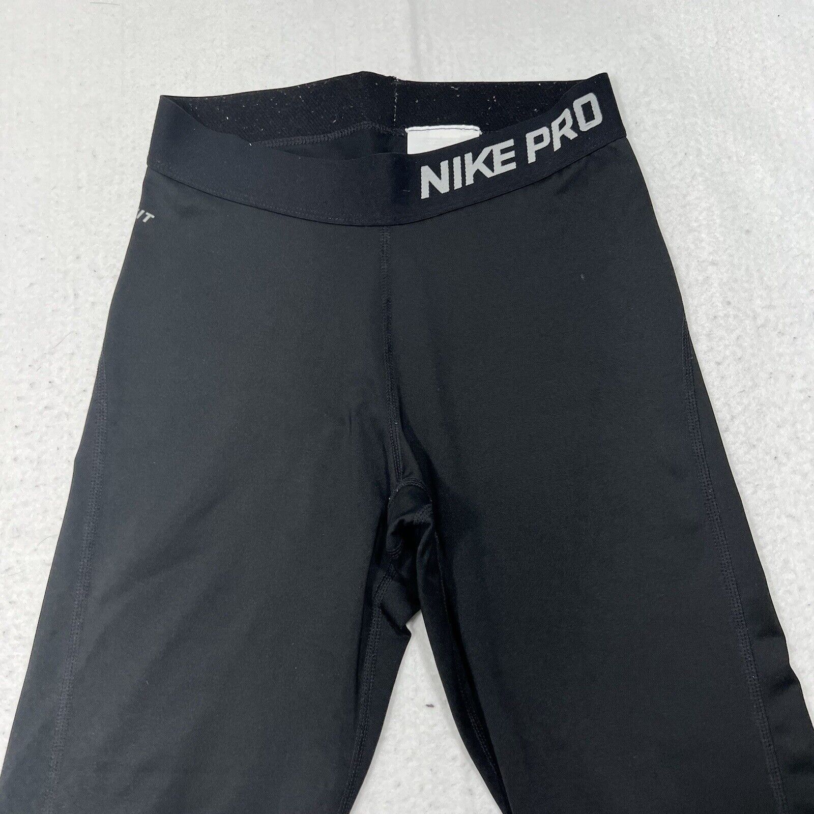 Nike Nike Pro Dri Fit Capri Black & White Leggings Logo Pants Size 25" / US 0 / IT 36 - 2 Thumbnail