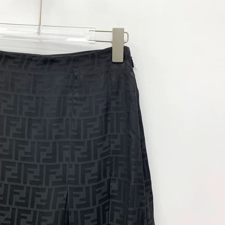 Fendi FENDI Black logo jacquard full-print mulberry silk casual Size 42" / US 20 - 3 Thumbnail