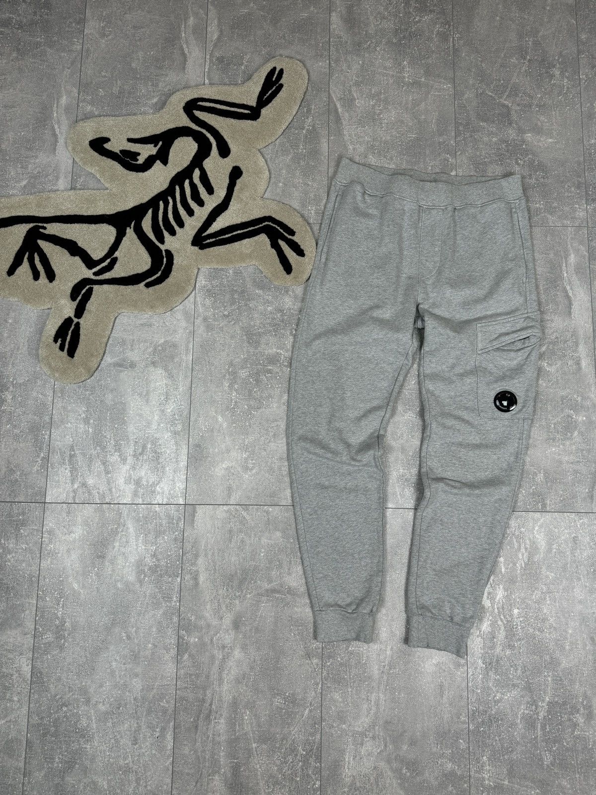 C.P. Company × Massimo Osti Mens CP Company cargo sweatpants pants joggers Size US 30 / EU 46 - 1 Thumbnail