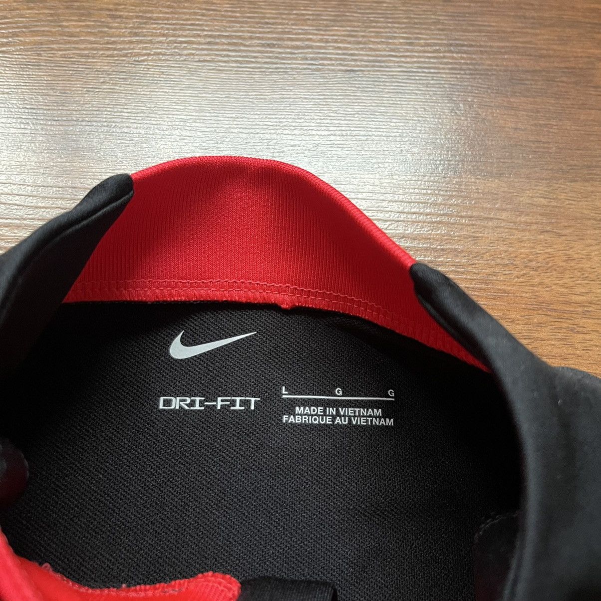 Nike LIVERPOOL NIKE 2022/2023 FOOTBALL SOCCER TRAINING TRACK TOP Size US L / EU 52-54 / 3 - 6 Thumbnail