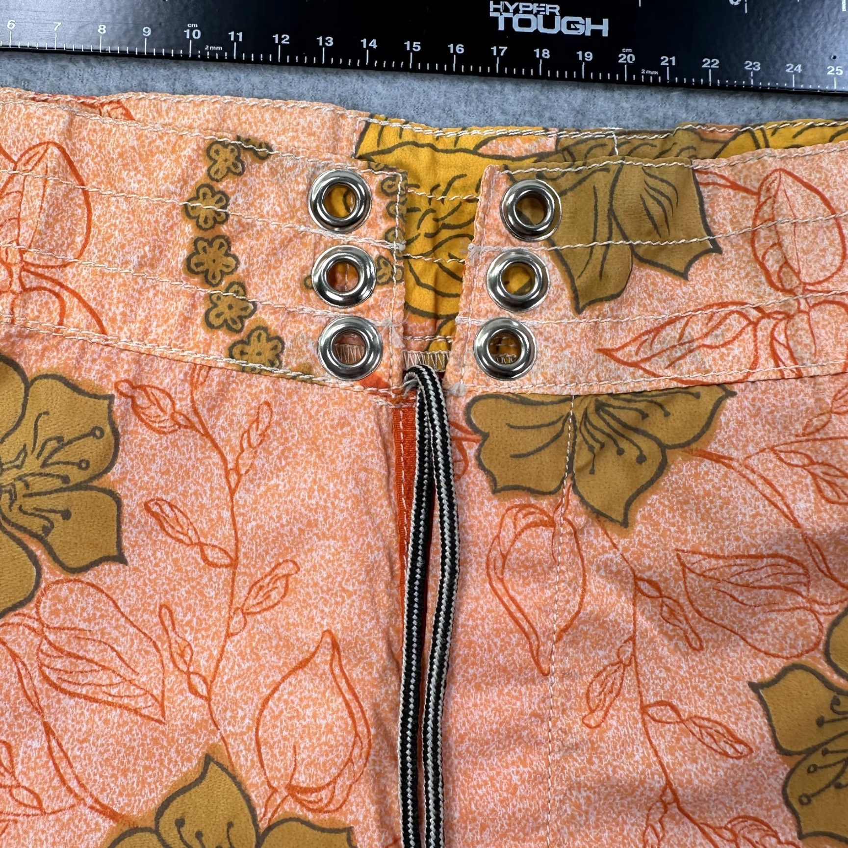 Vintage VINTAGE Birdwell Beach Britches Shorts Mens 28 Orange Floral Surf 70s Board Short Nautical Retro Beach Mens Size US 28 / EU 44 - 2 Thumbnail