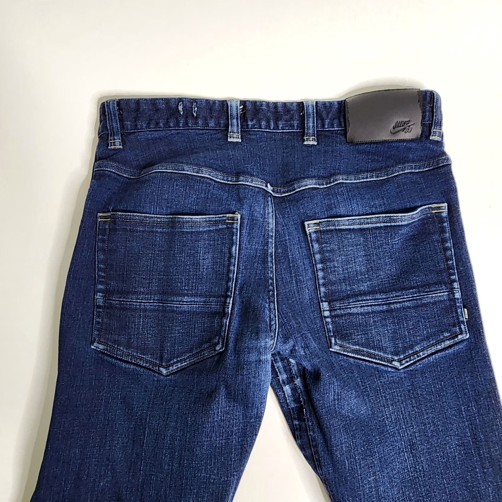 Nike Nike SB Jeans Denim Stretch Dark Wash 5 Pocket Skater Casual Size 30 x 28 Mens Blue 30x28 Street Sports Stretch Pocket Size US 30 / EU 46 - 7 Thumbnail