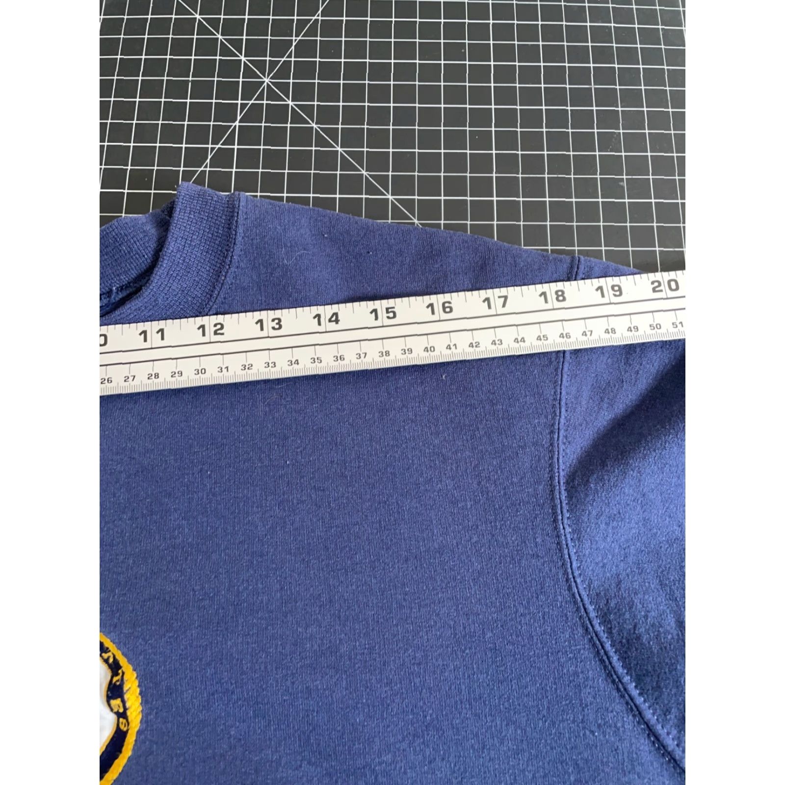 Vintage VTG US Navy Proud to Serve Embroidered Sweatshirt Adult Small Dark Blue Size US S / EU 44-46 / 1 - 7 Thumbnail