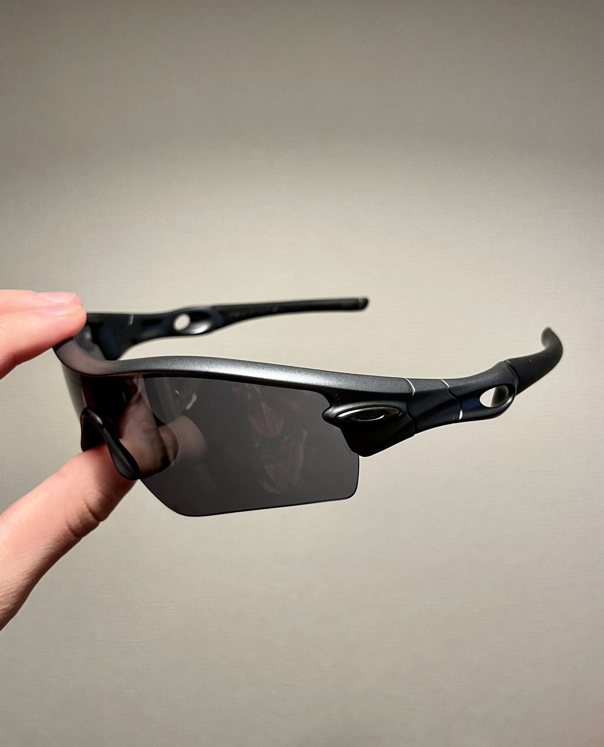 image of Oakley Radar Metal Jacket Sunglasses in Grey, Men's