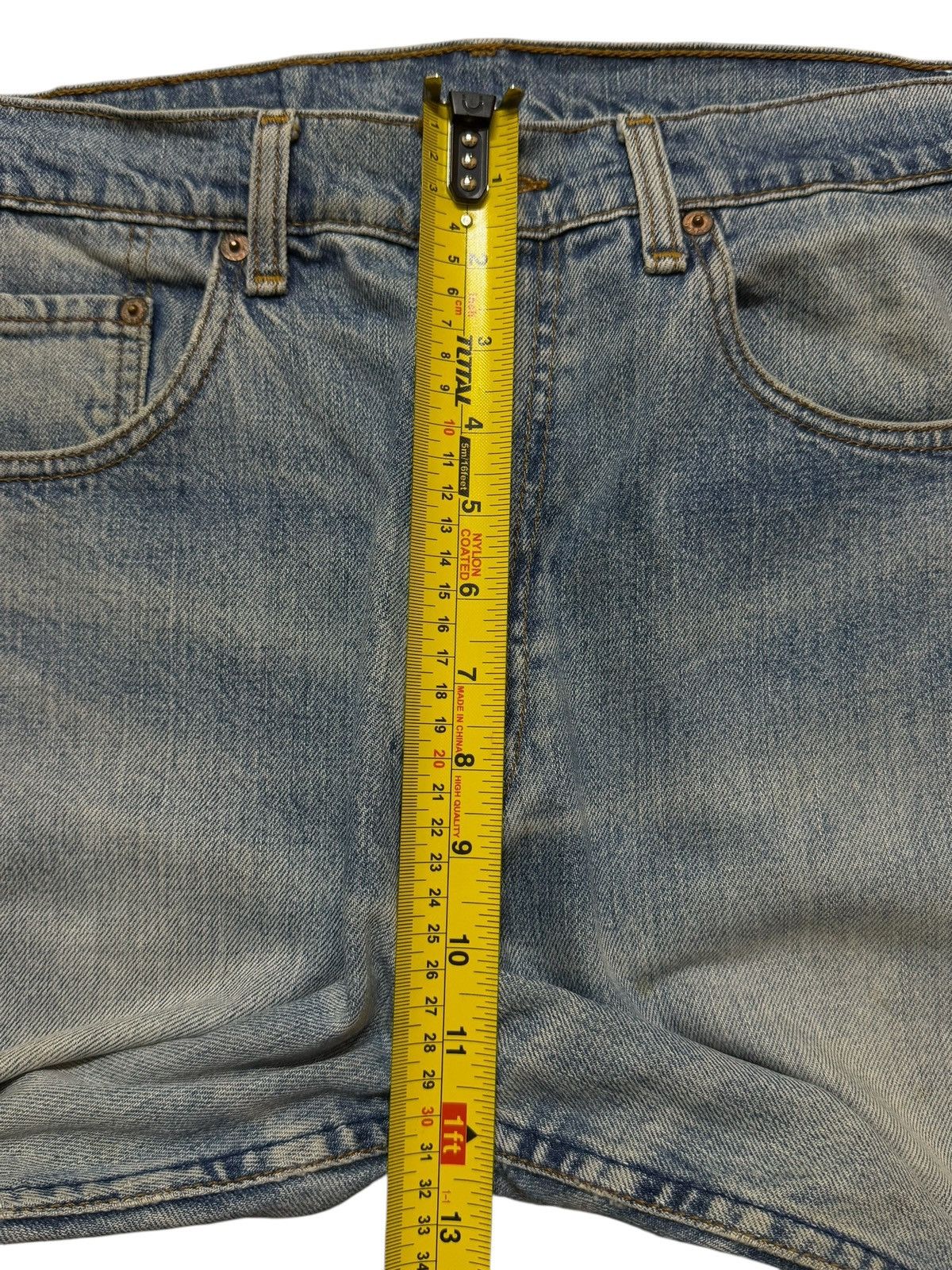 Levi's Vintage Clothing Vintage Y2K Levis 509 Blue Faded Distressed Wide Leg Baggy Size US 31 - 12 Thumbnail
