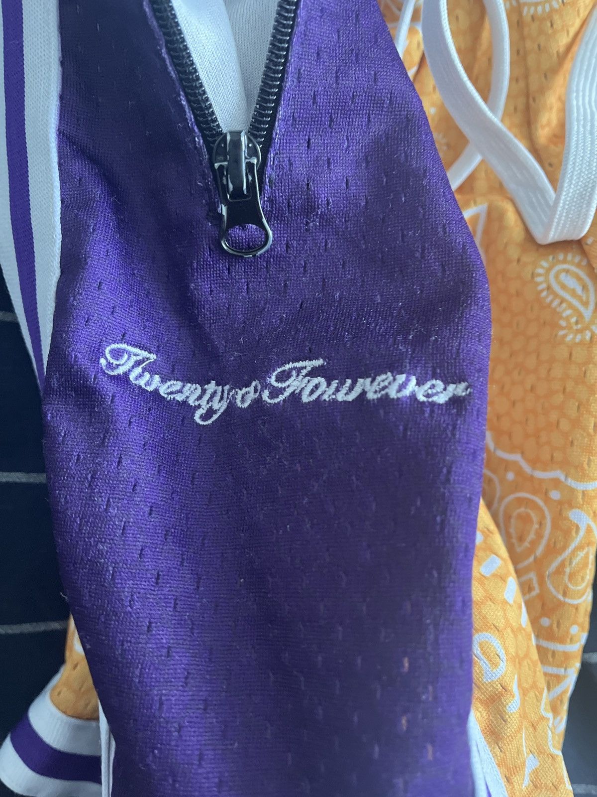 Collect and Select Collect and select laker shorts Size US 32 / EU 48 - 4 Thumbnail
