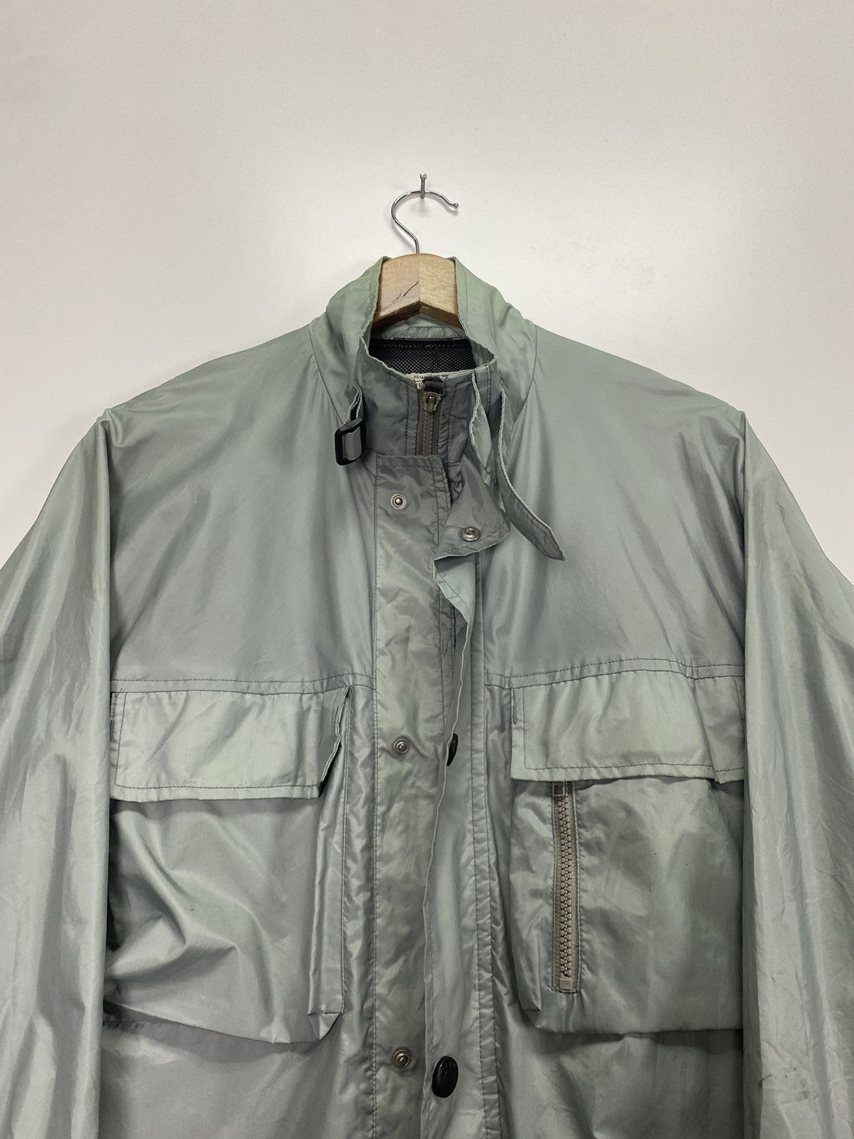 Giorgio Armani Giorgio Armani Linen Jacket Size US L / EU 52-54 / 3 - 10 Thumbnail