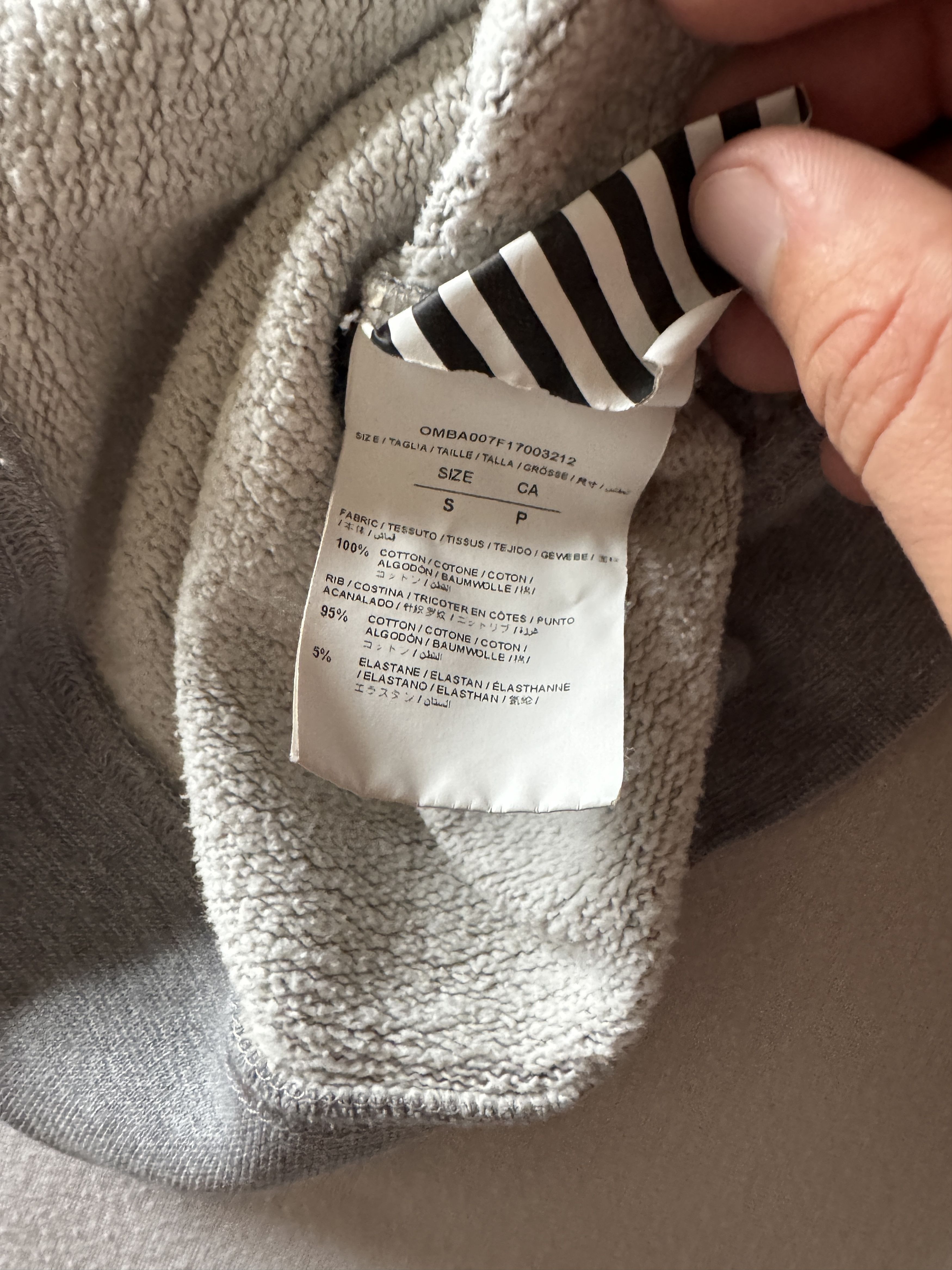 Off-White Men's Off-white Just Global Crewneck Sweatshirt Size US S / EU 44-46 / 1 - 7 Thumbnail