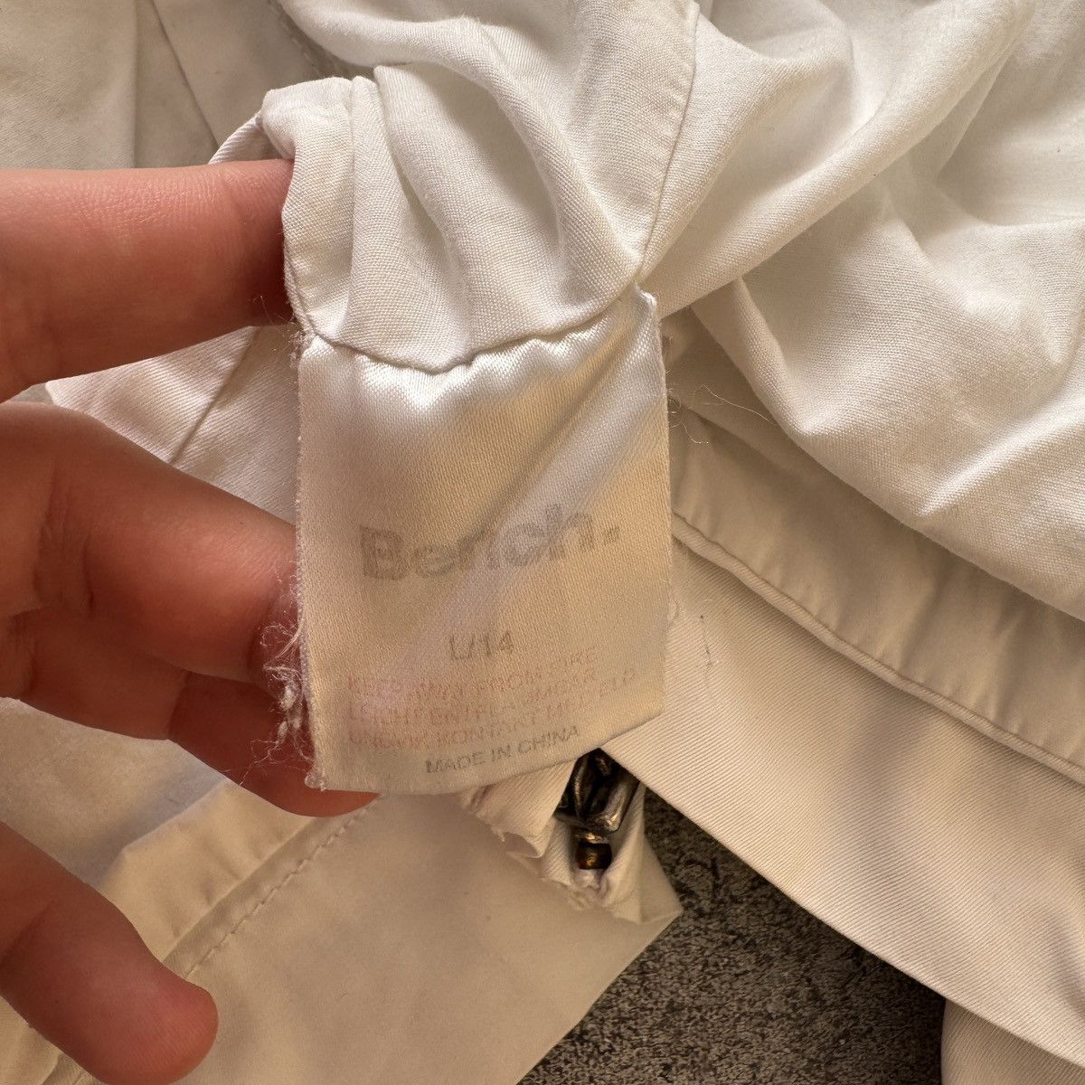 Bench Bench Y2K Vintage Zip Details Techwear Gorpcore Jacket Size L / US 10 / IT 46 - 16 Thumbnail