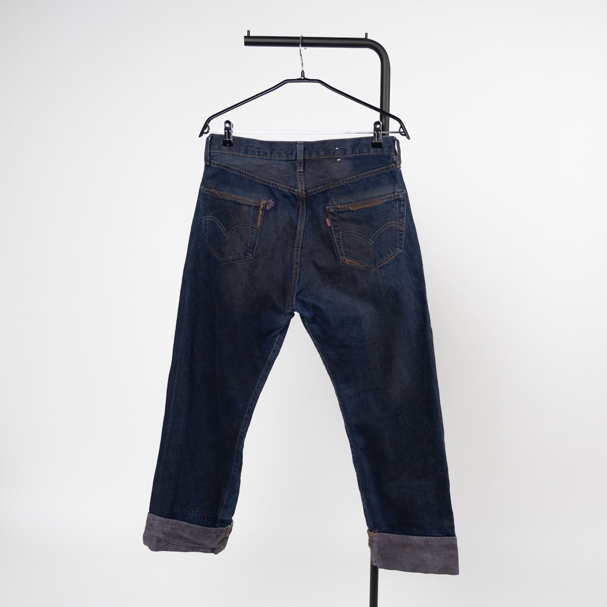 Levi's Vintage Clothing Levis USA Mens Vintage Jeans Dark Wash Button Fly Rare Denim Size US 34 / EU 50 - 2 Thumbnail