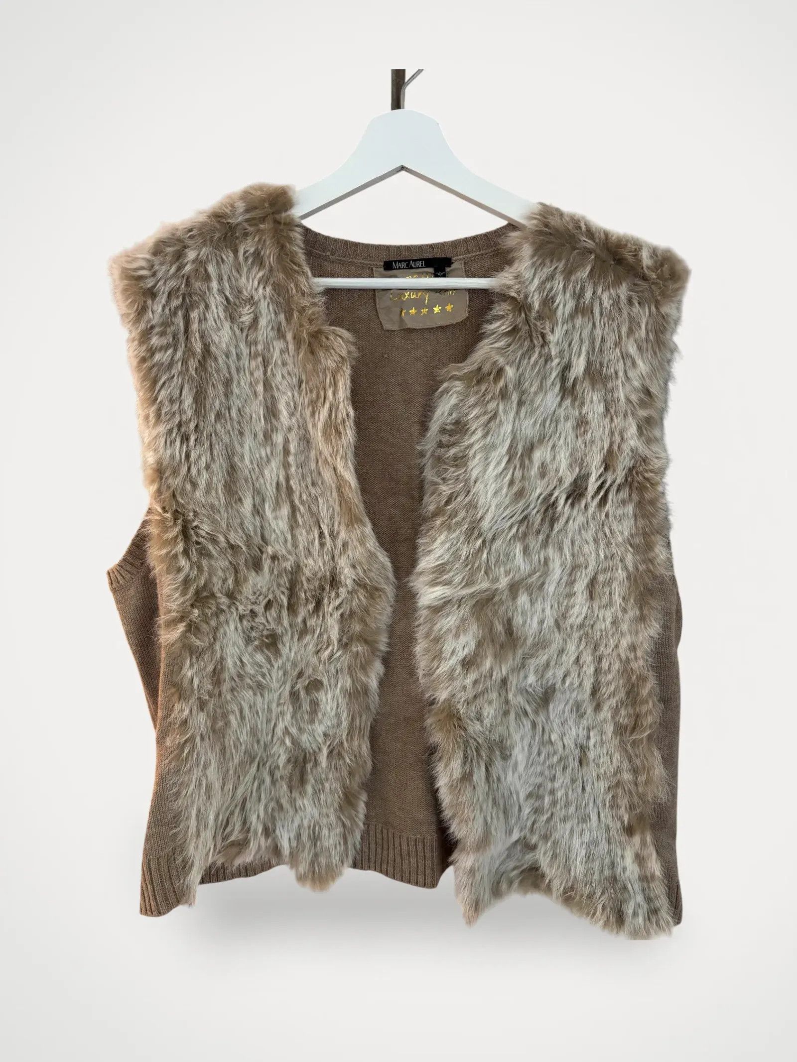 Other Marc Aurel Pälsväst Vest Size XL / US 12-14 / IT 48-50 - 1 Thumbnail